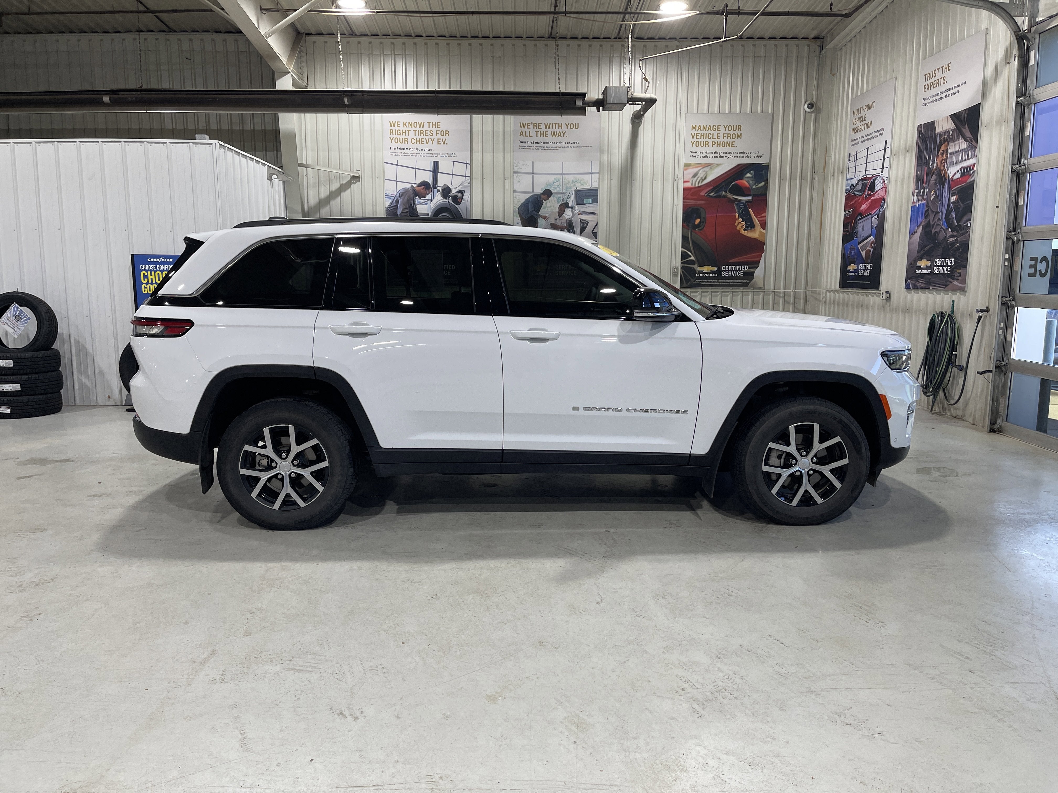 2023 Jeep Grand Cherokee Limited