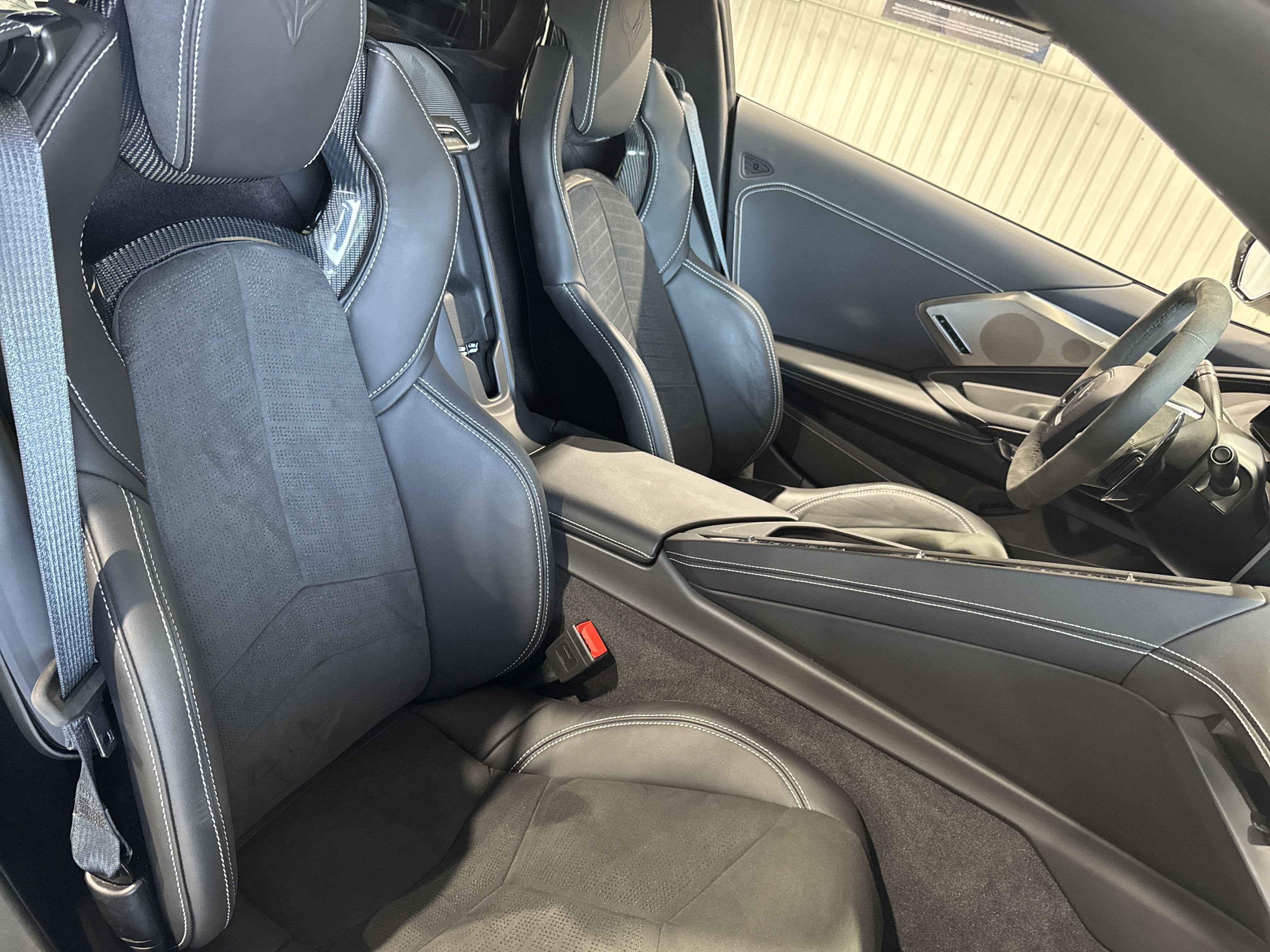 2024 Chevrolet Corvette Stingray 2LT