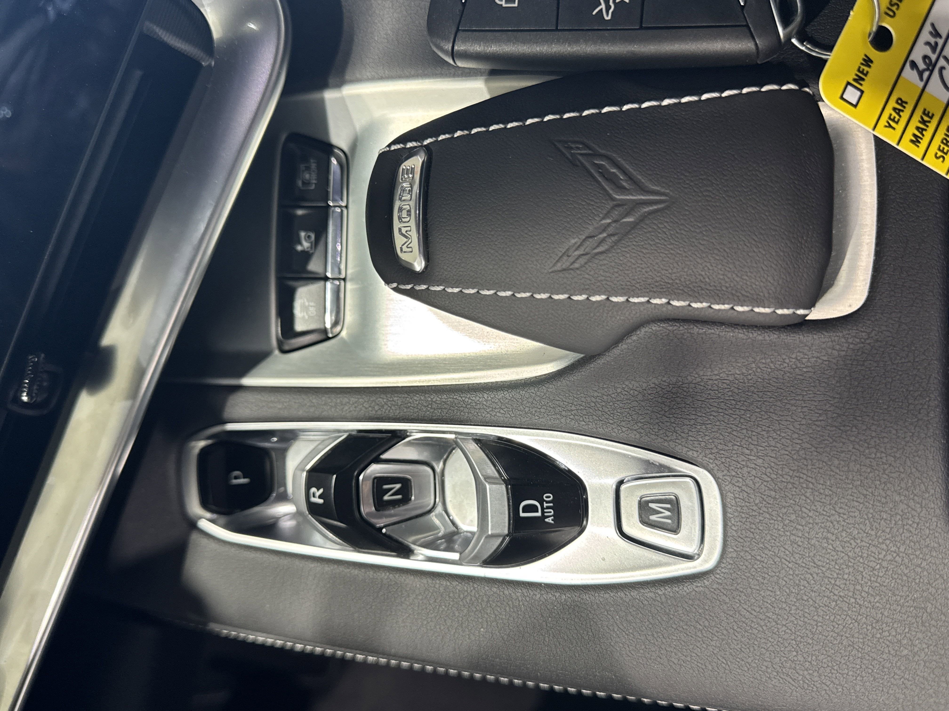 2024 Chevrolet Corvette Stingray 2LT