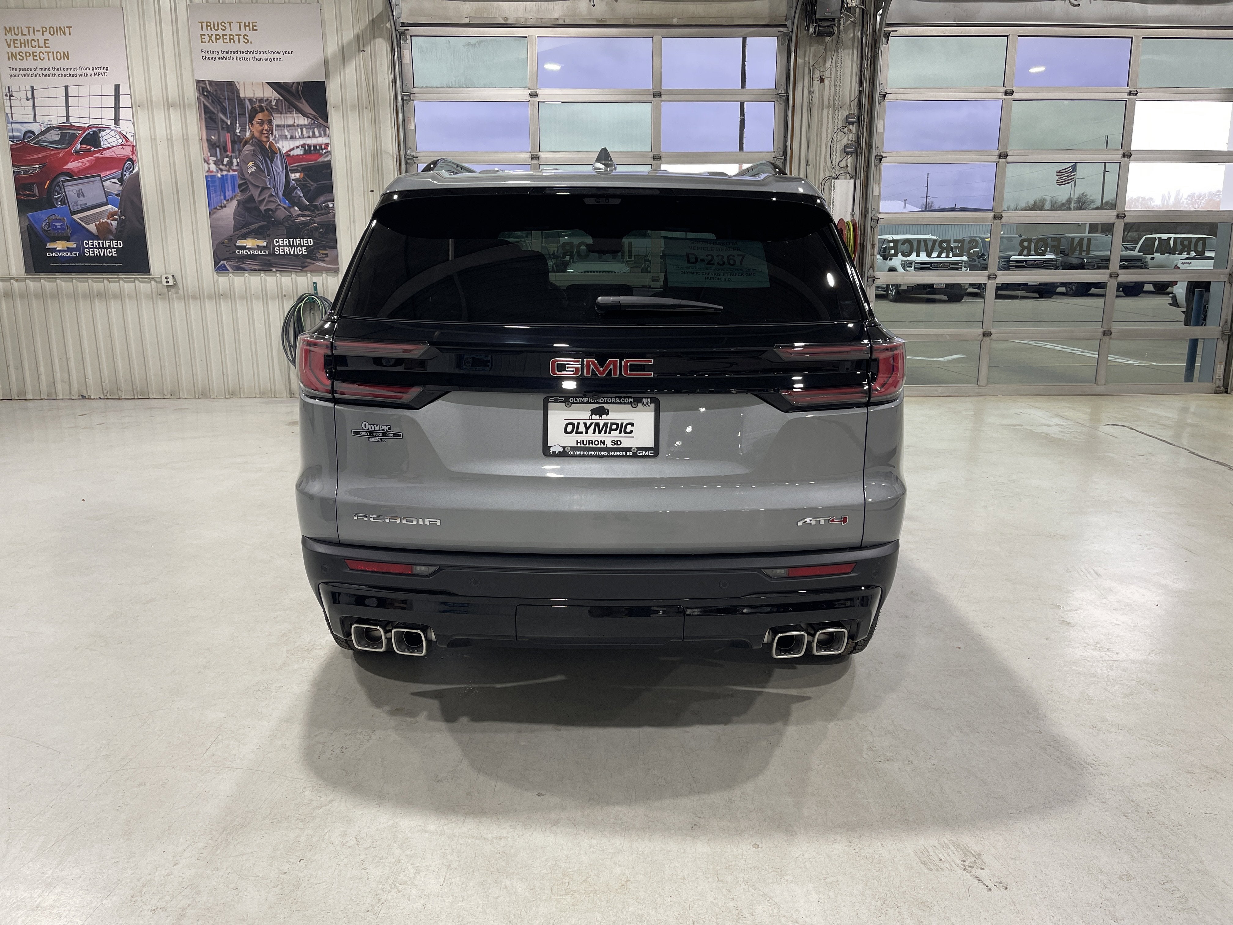 2026 GMC Acadia AT4