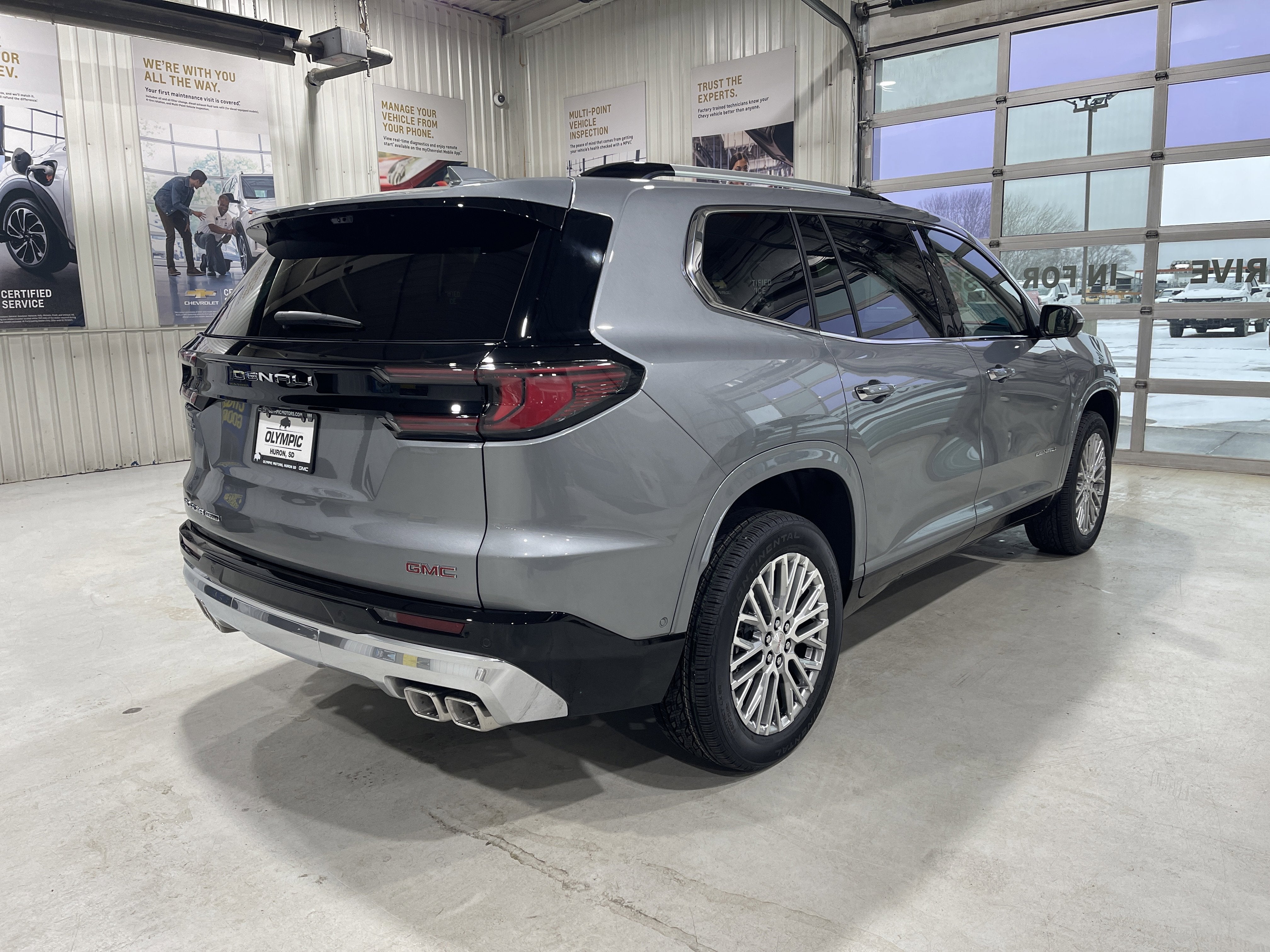 2026 GMC Acadia Denali