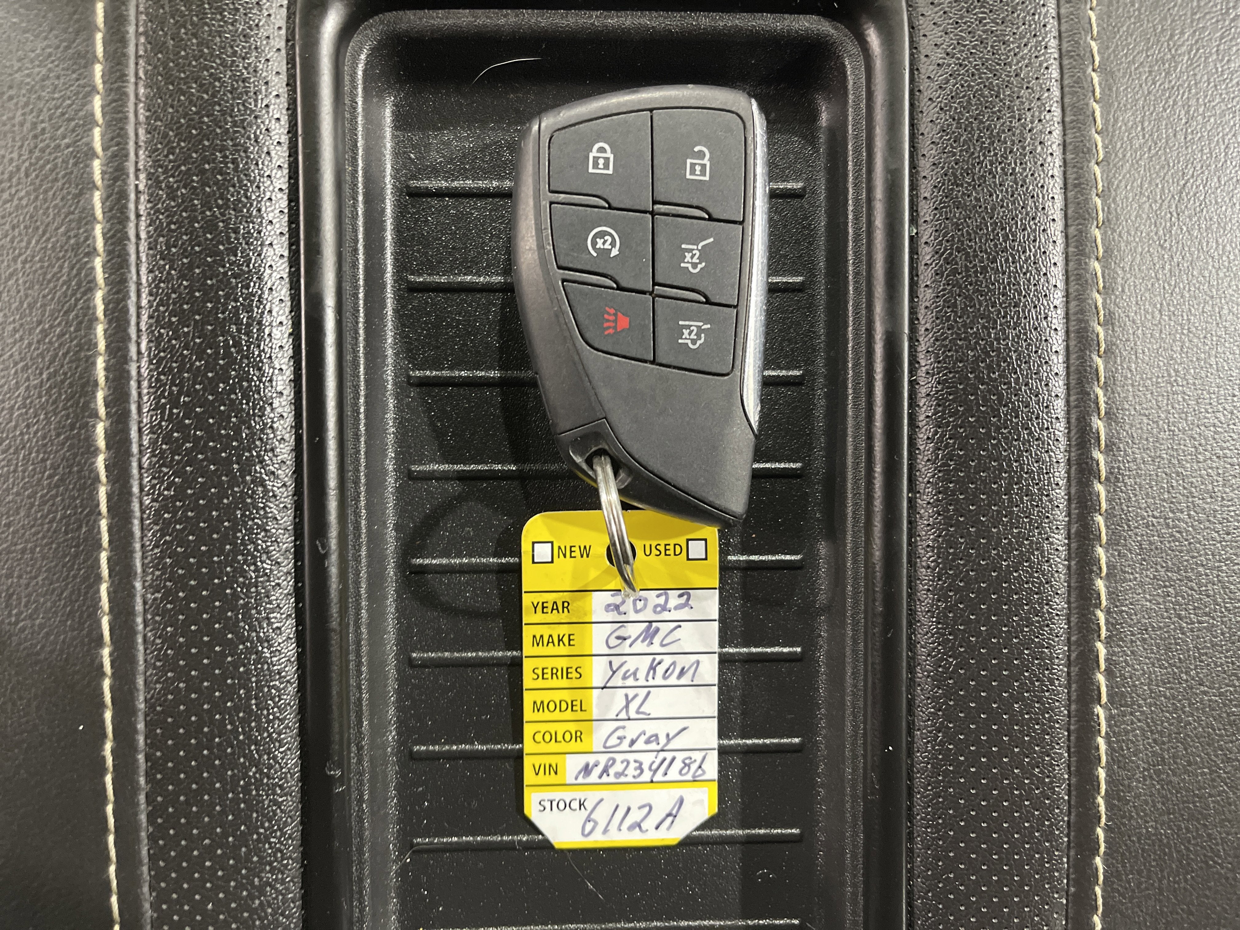 2022 GMC Yukon XL SLT