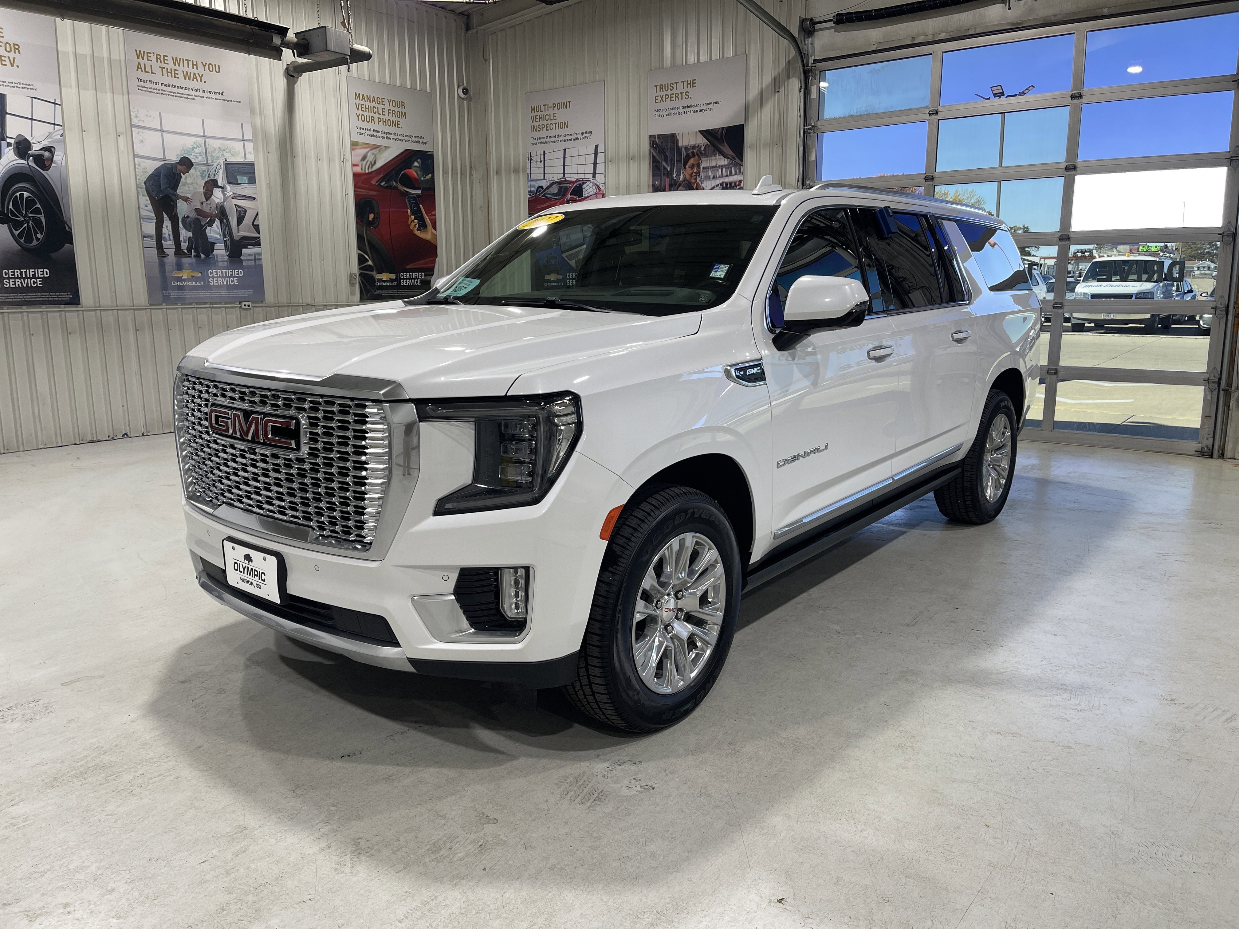 2022 GMC Yukon XL Denali