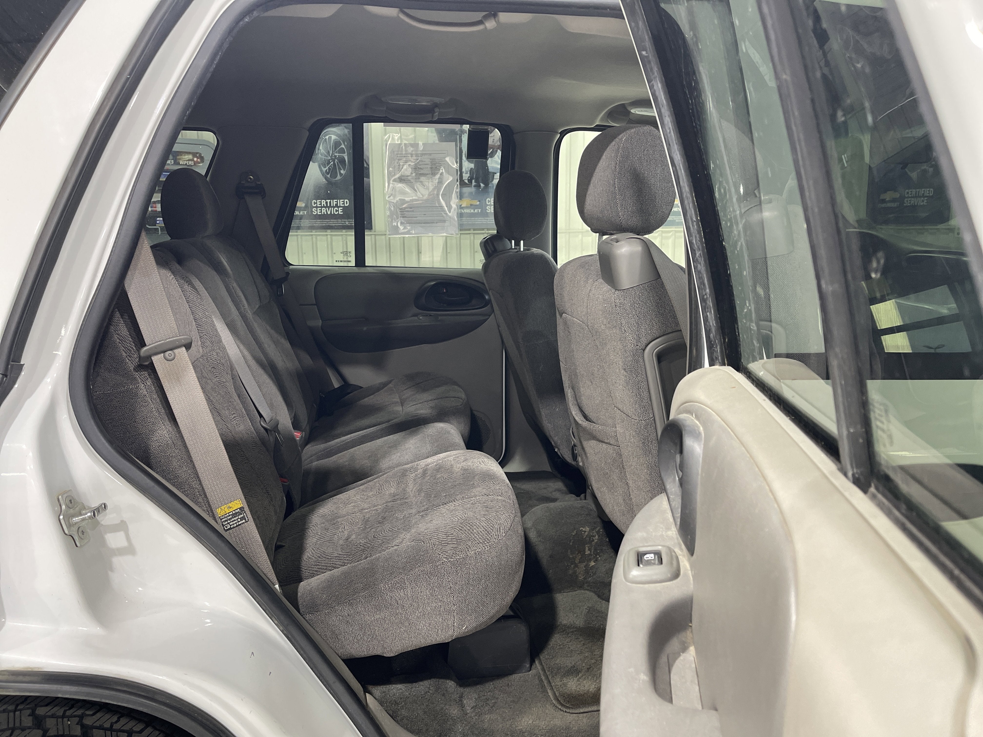 2004 Chevrolet Trailblazer LS