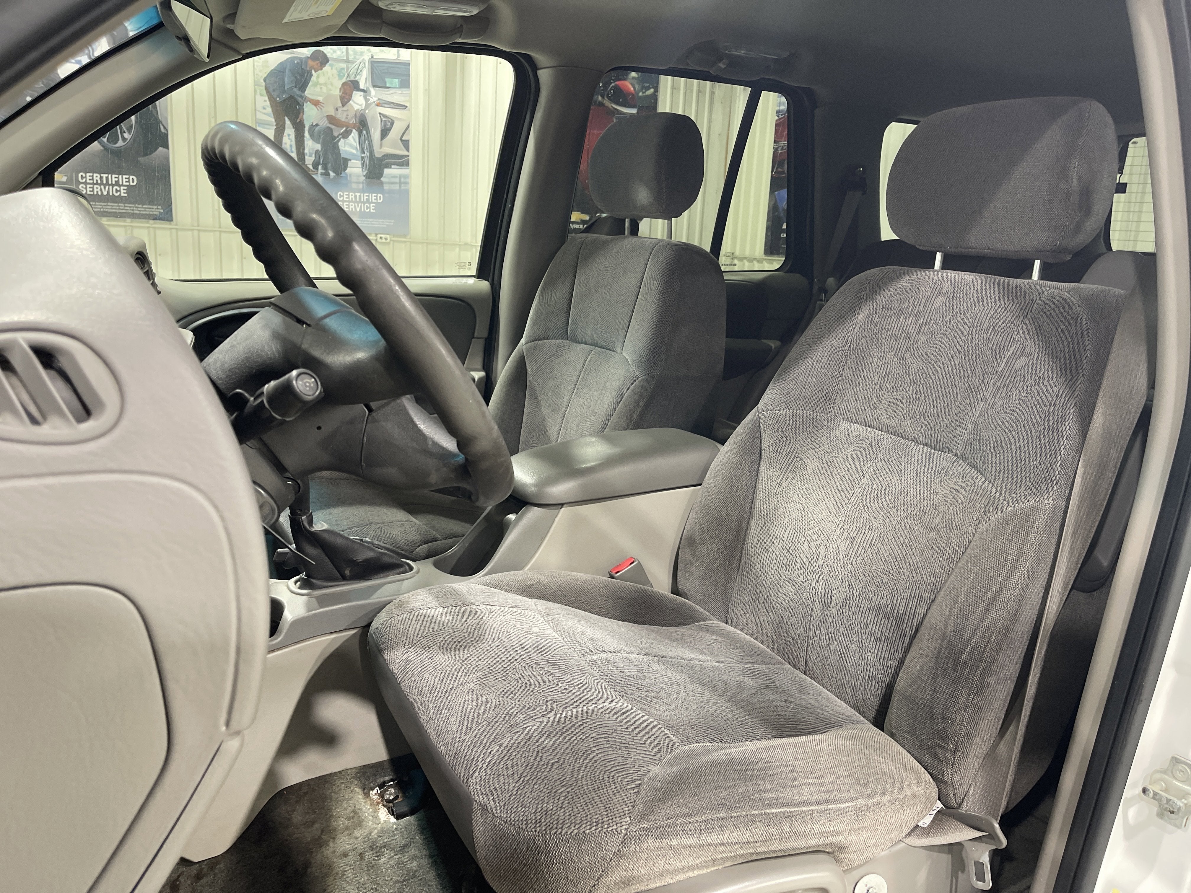 2004 Chevrolet Trailblazer LS