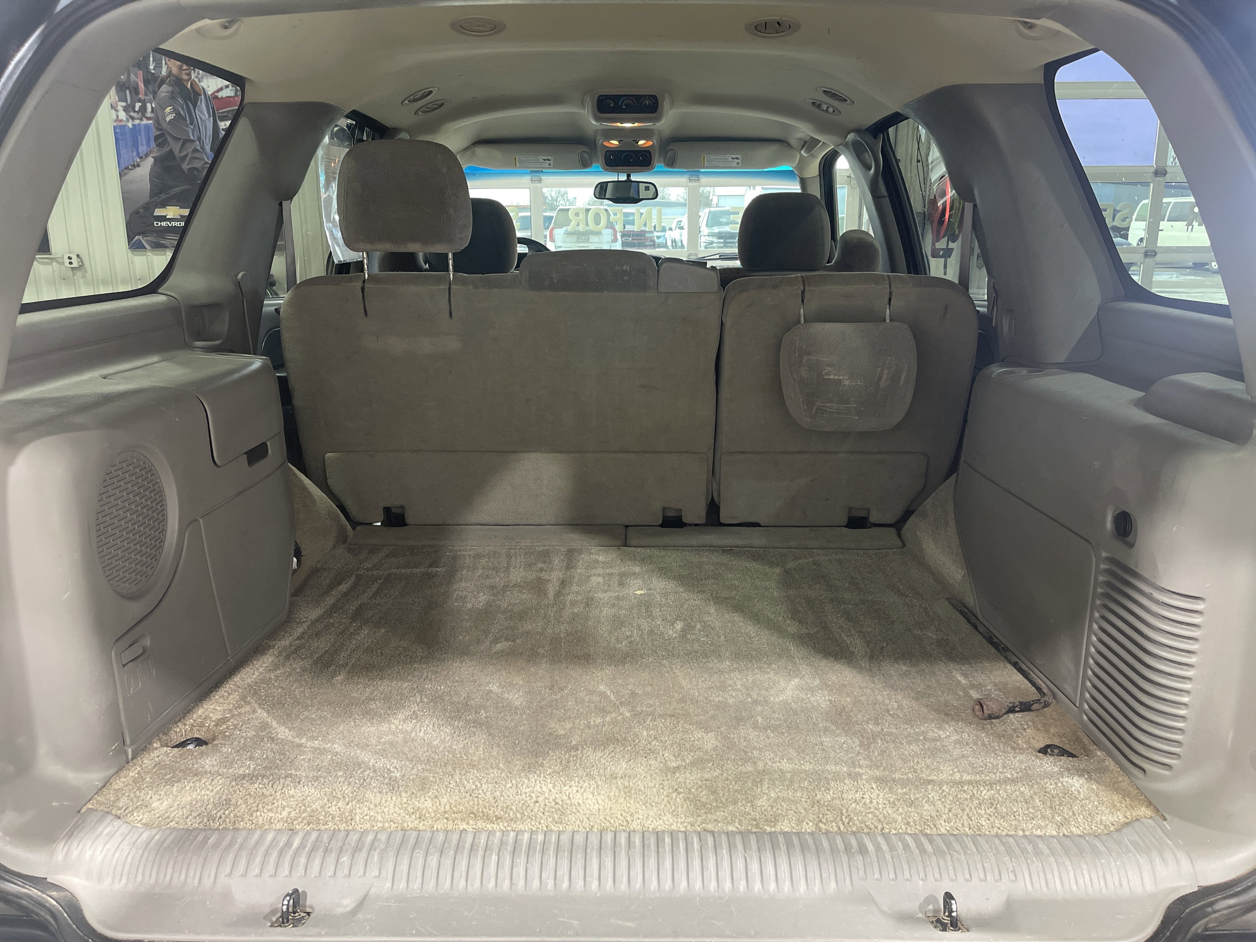 2003 Chevrolet Tahoe LS