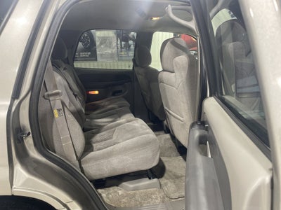 2003 Chevrolet Tahoe LS