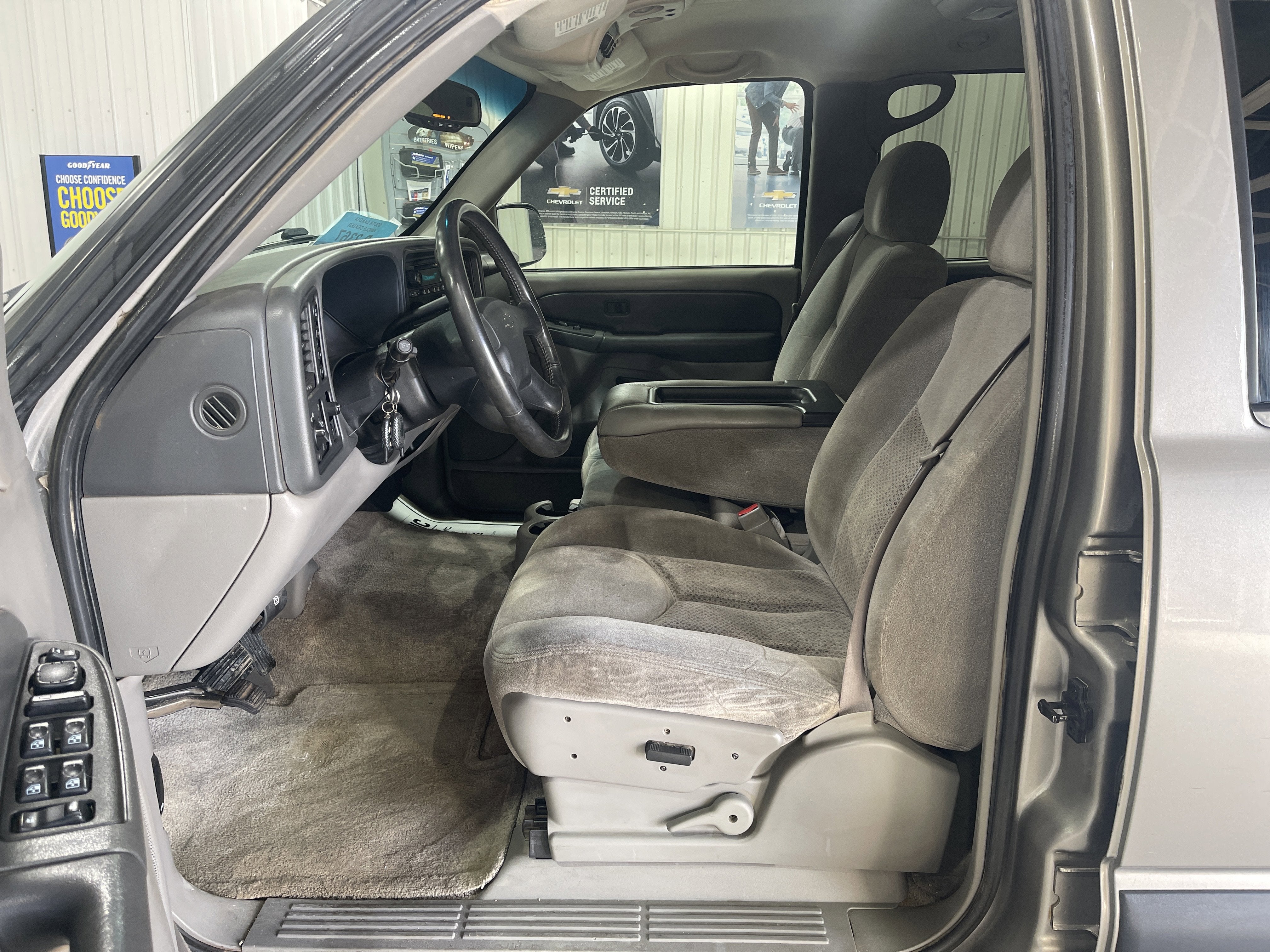 2003 Chevrolet Tahoe LS