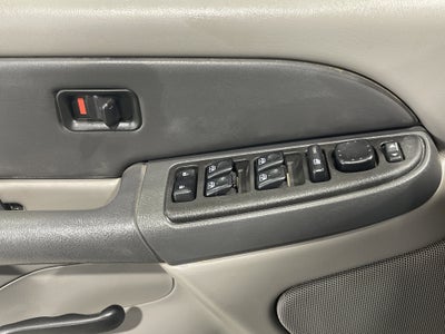 2003 Chevrolet Tahoe LS