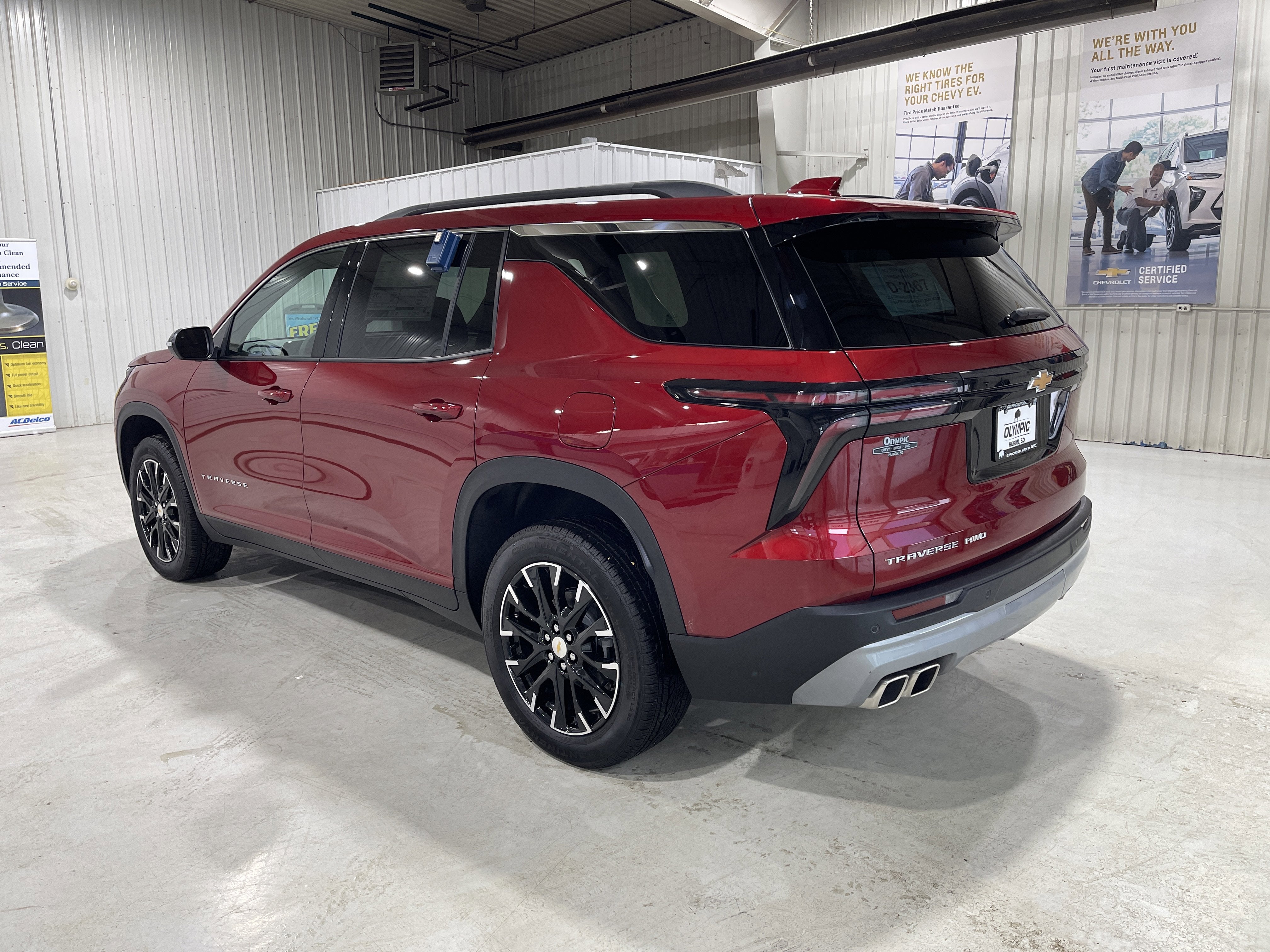 2026 Chevrolet Traverse LT
