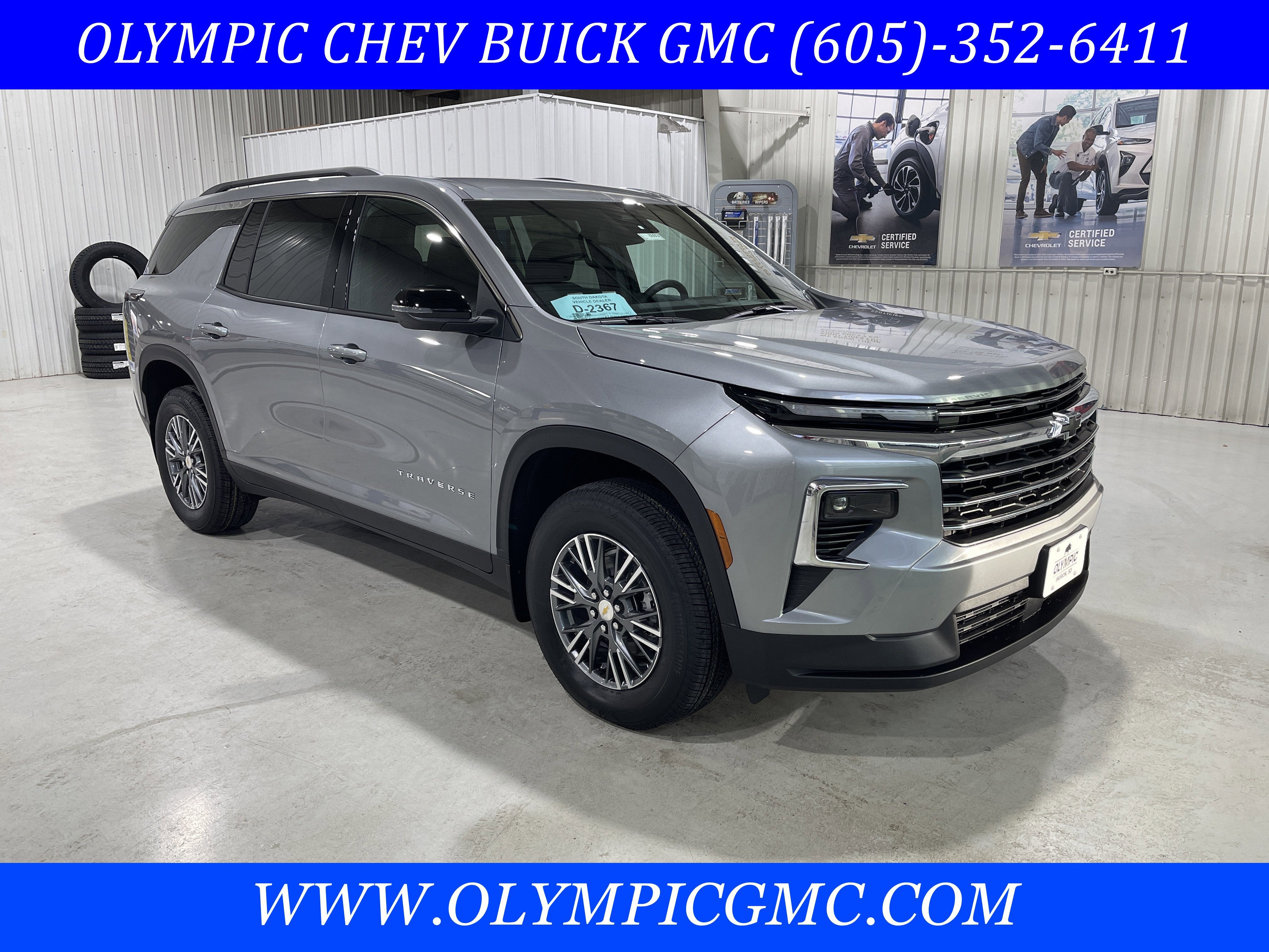 2026 Chevrolet Traverse LT