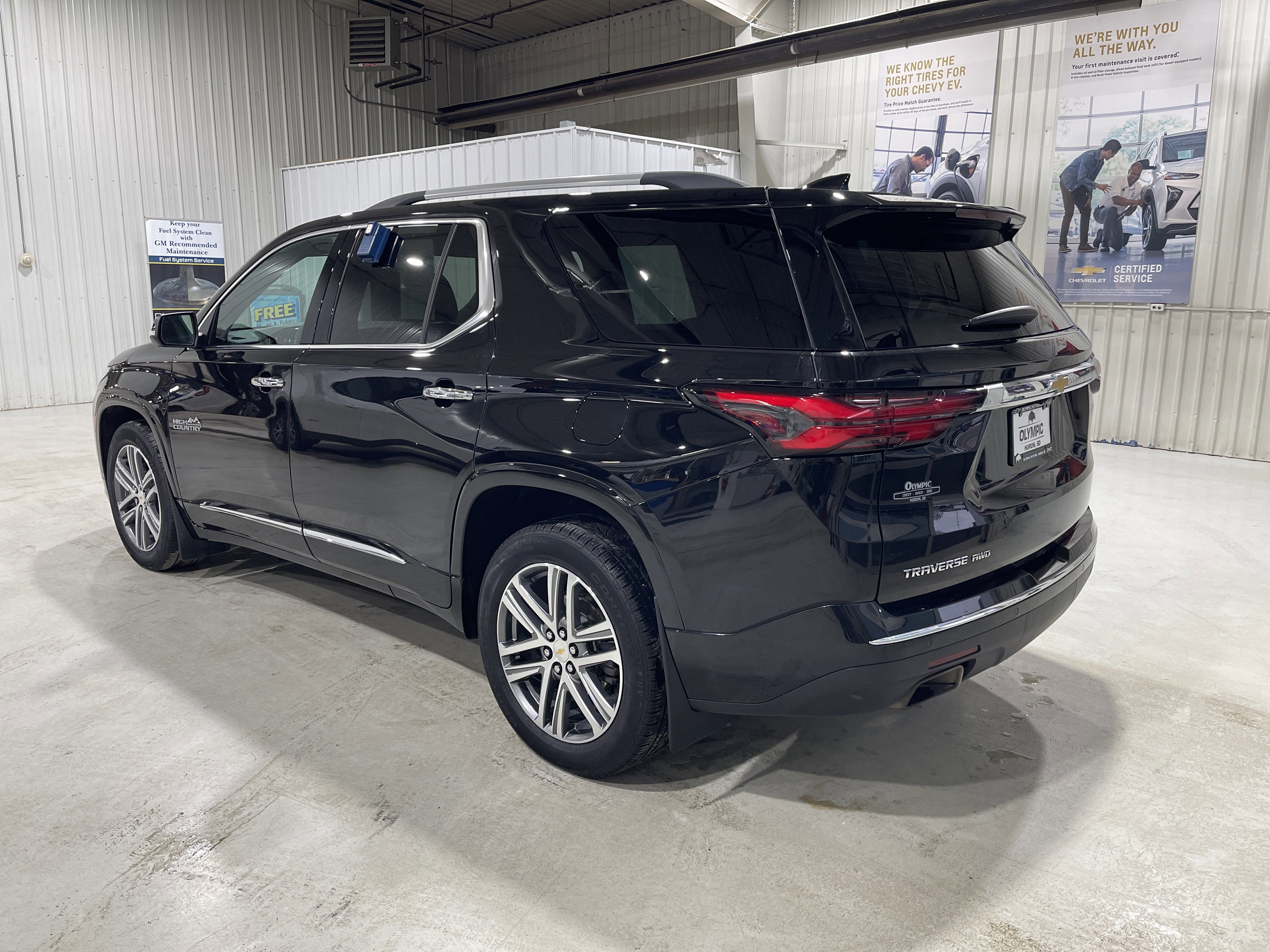 2023 Chevrolet Traverse High Country