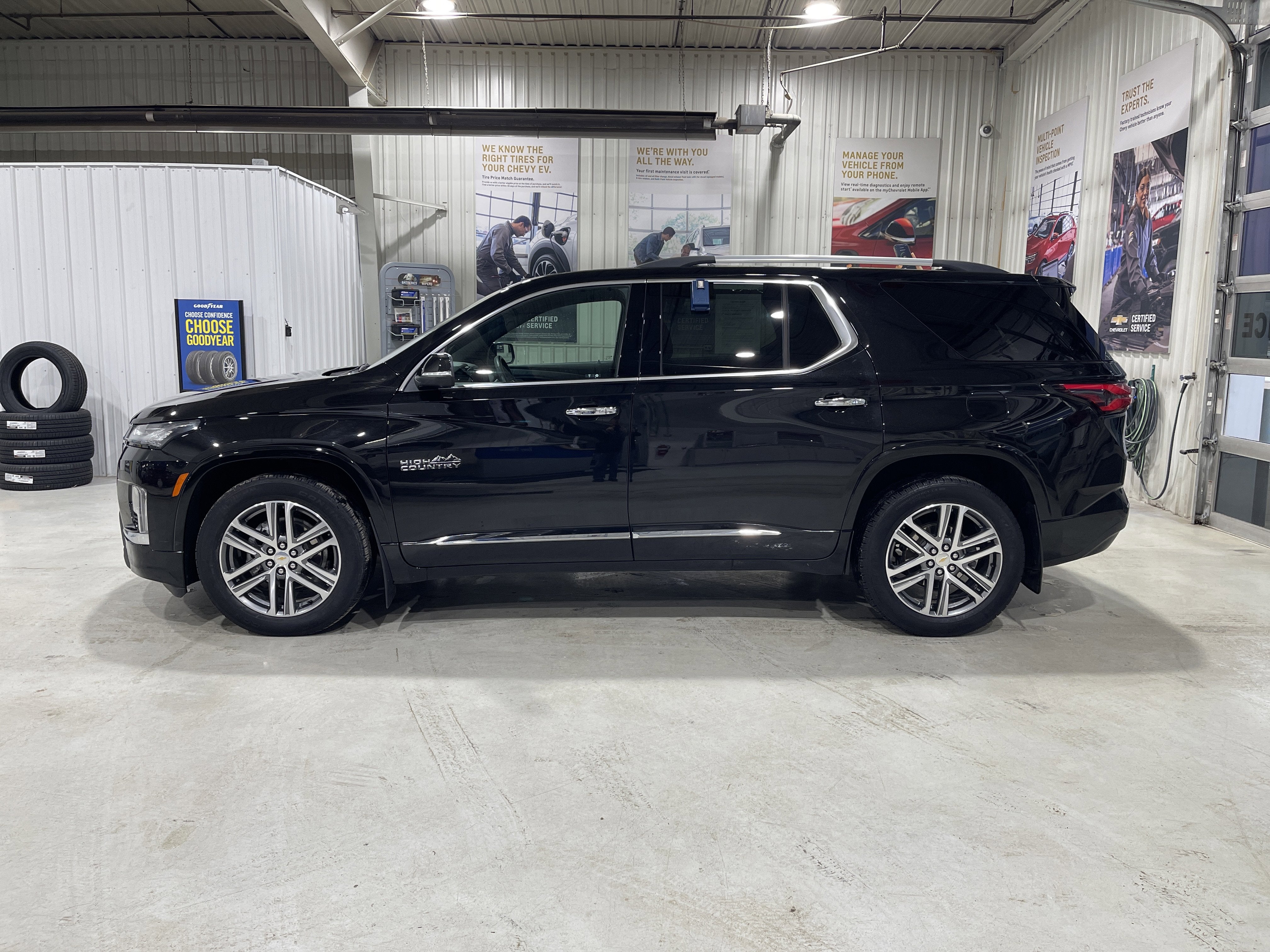 2023 Chevrolet Traverse High Country