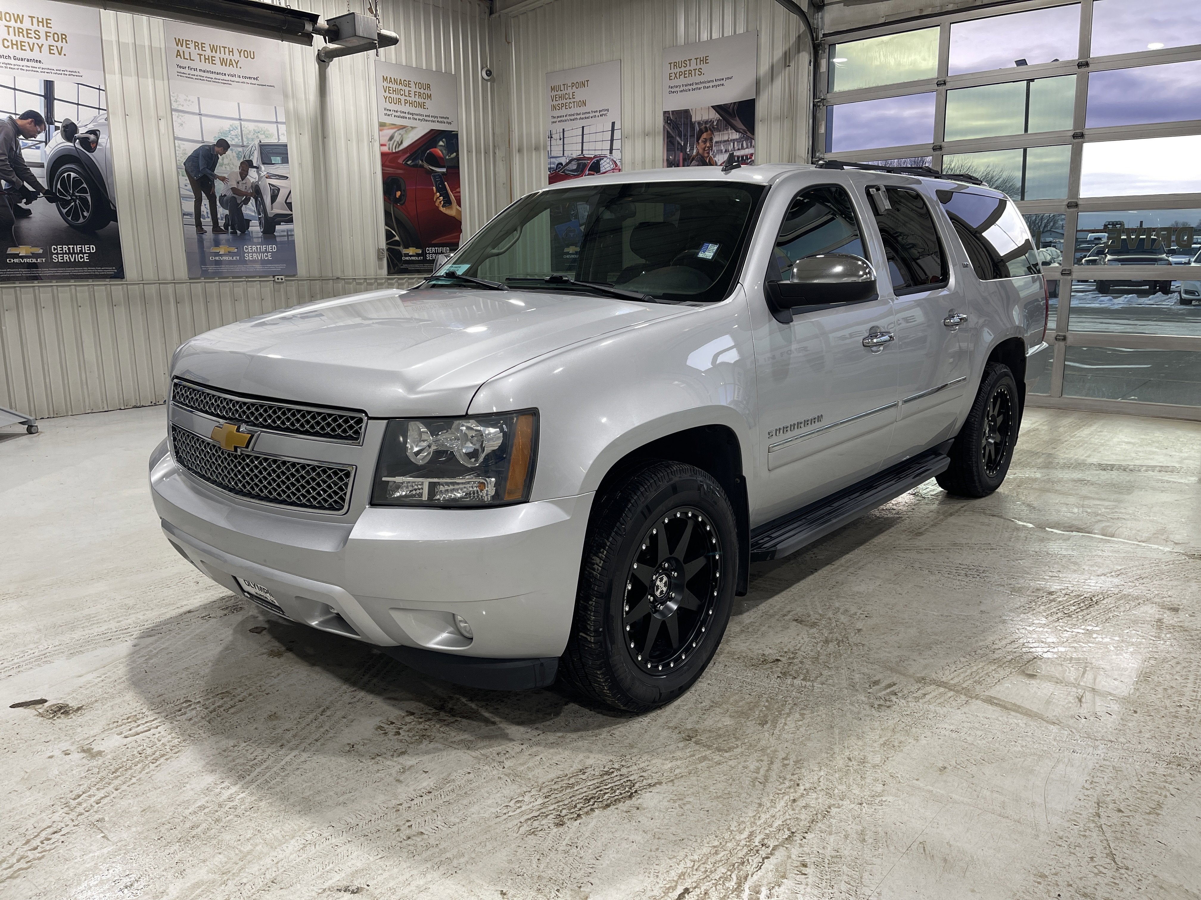 2014 Chevrolet Suburban LTZ