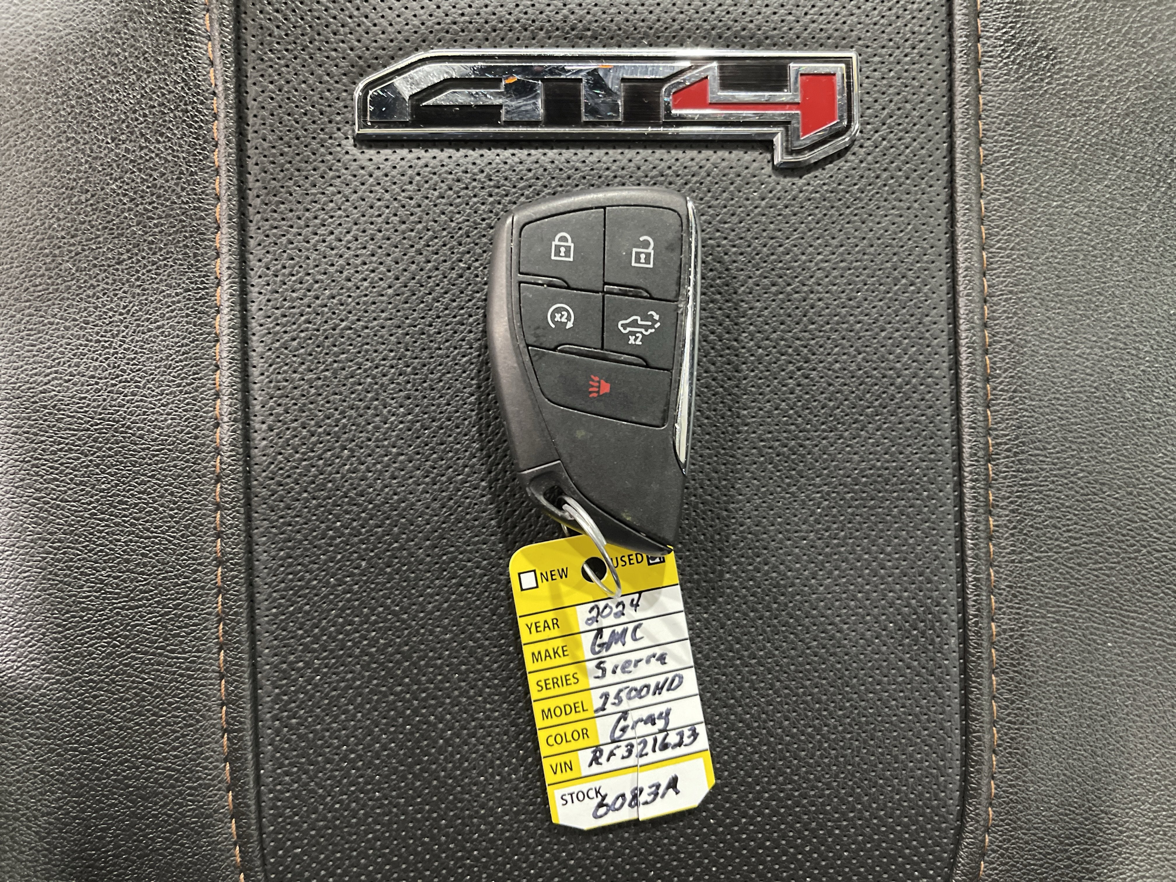 2024 GMC Sierra 2500 HD AT4