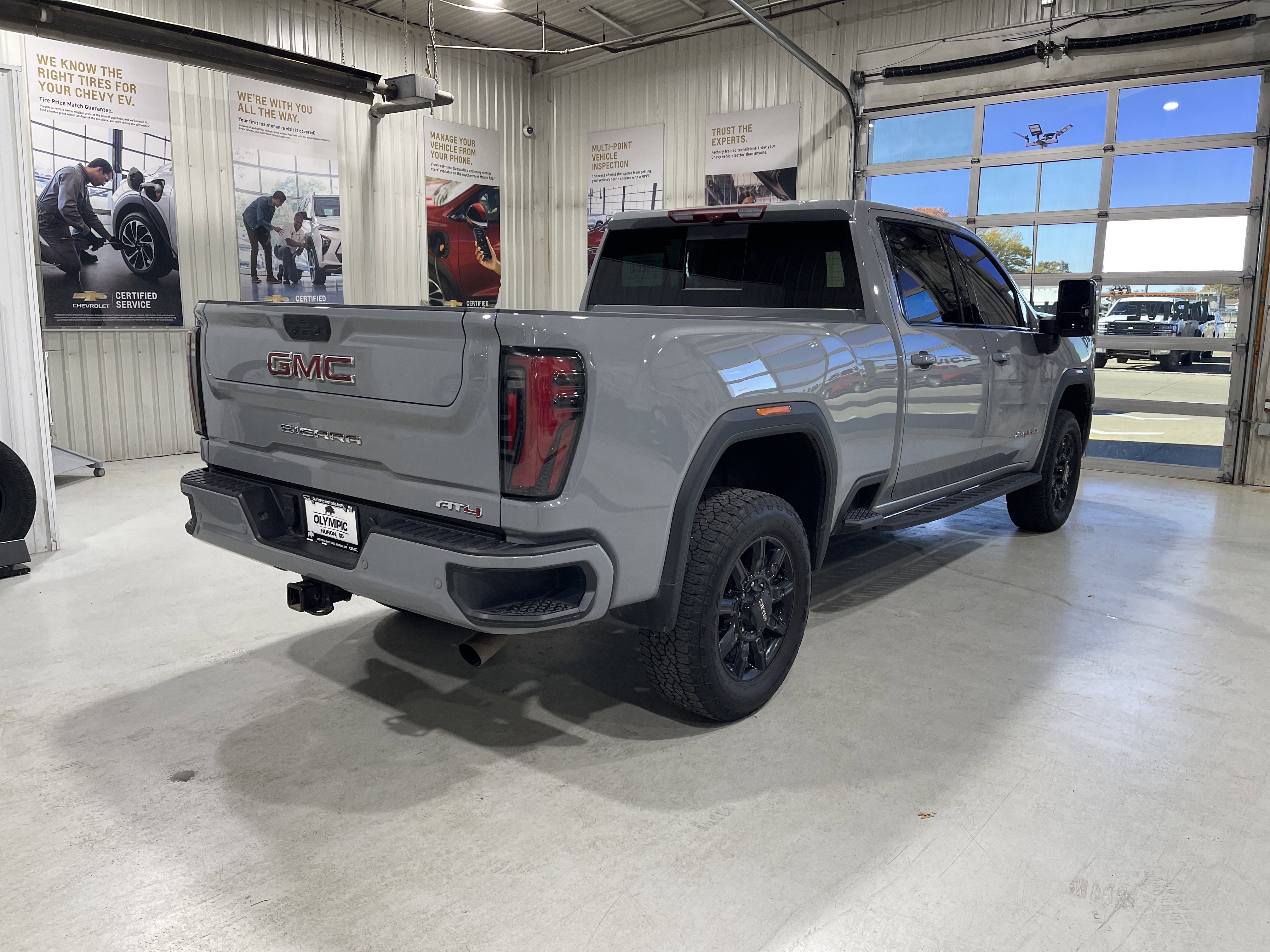 2024 GMC Sierra 2500 HD AT4
