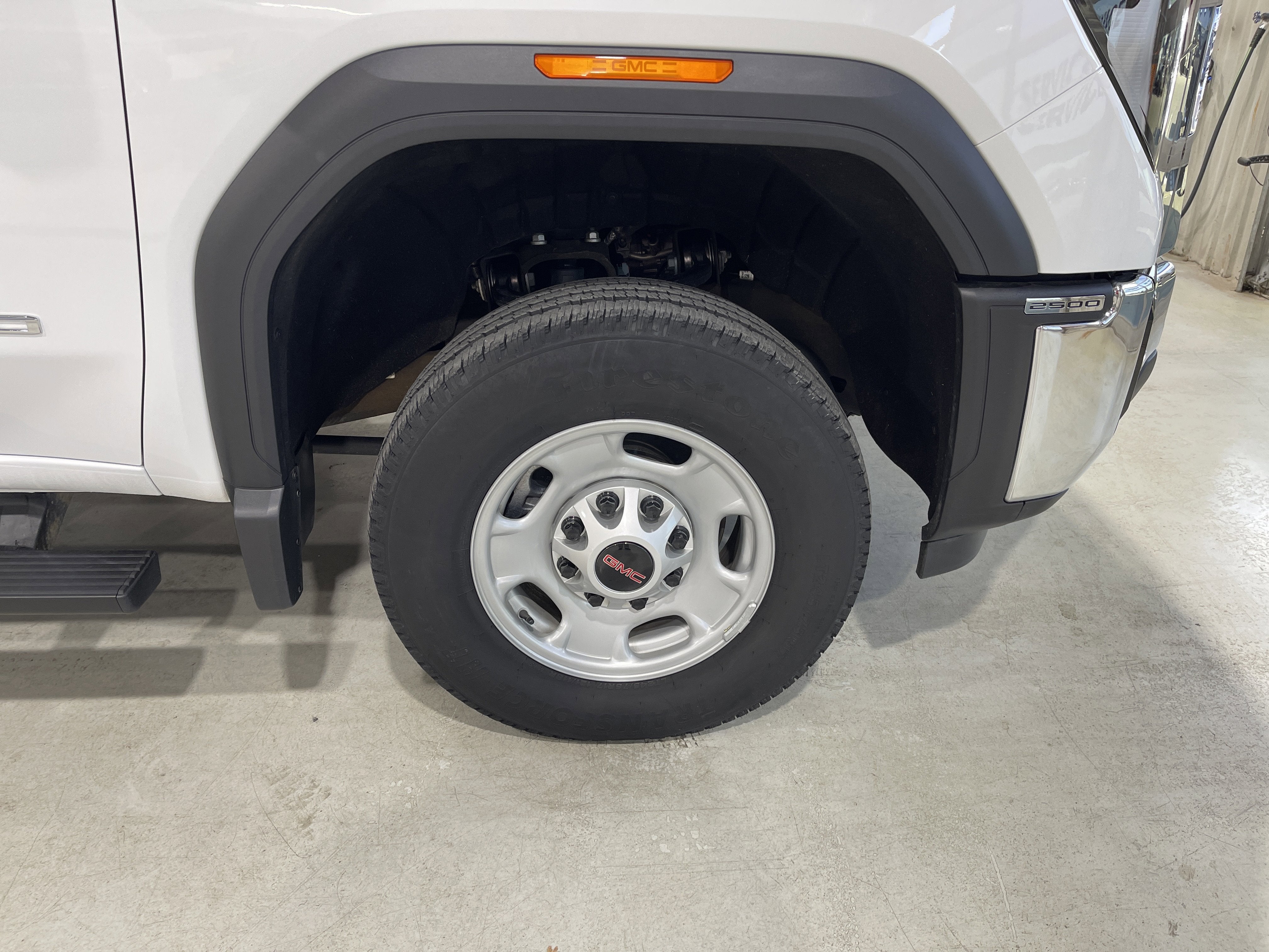 2025 GMC Sierra 2500 HD Pro