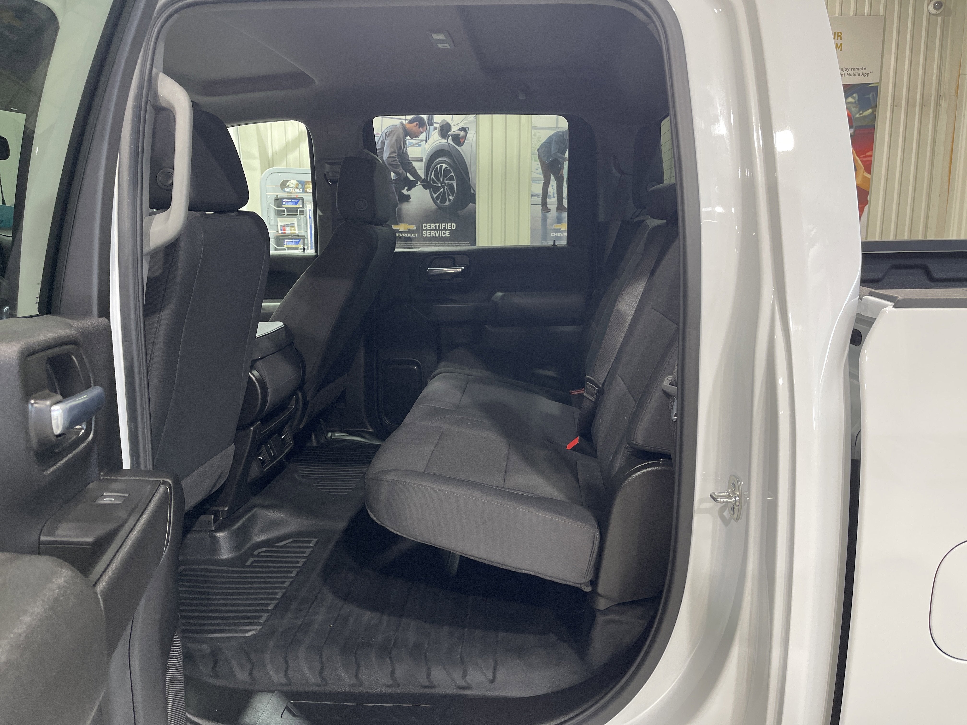 2025 GMC Sierra 2500 HD Pro