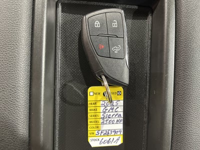 2025 GMC Sierra 2500 HD Pro