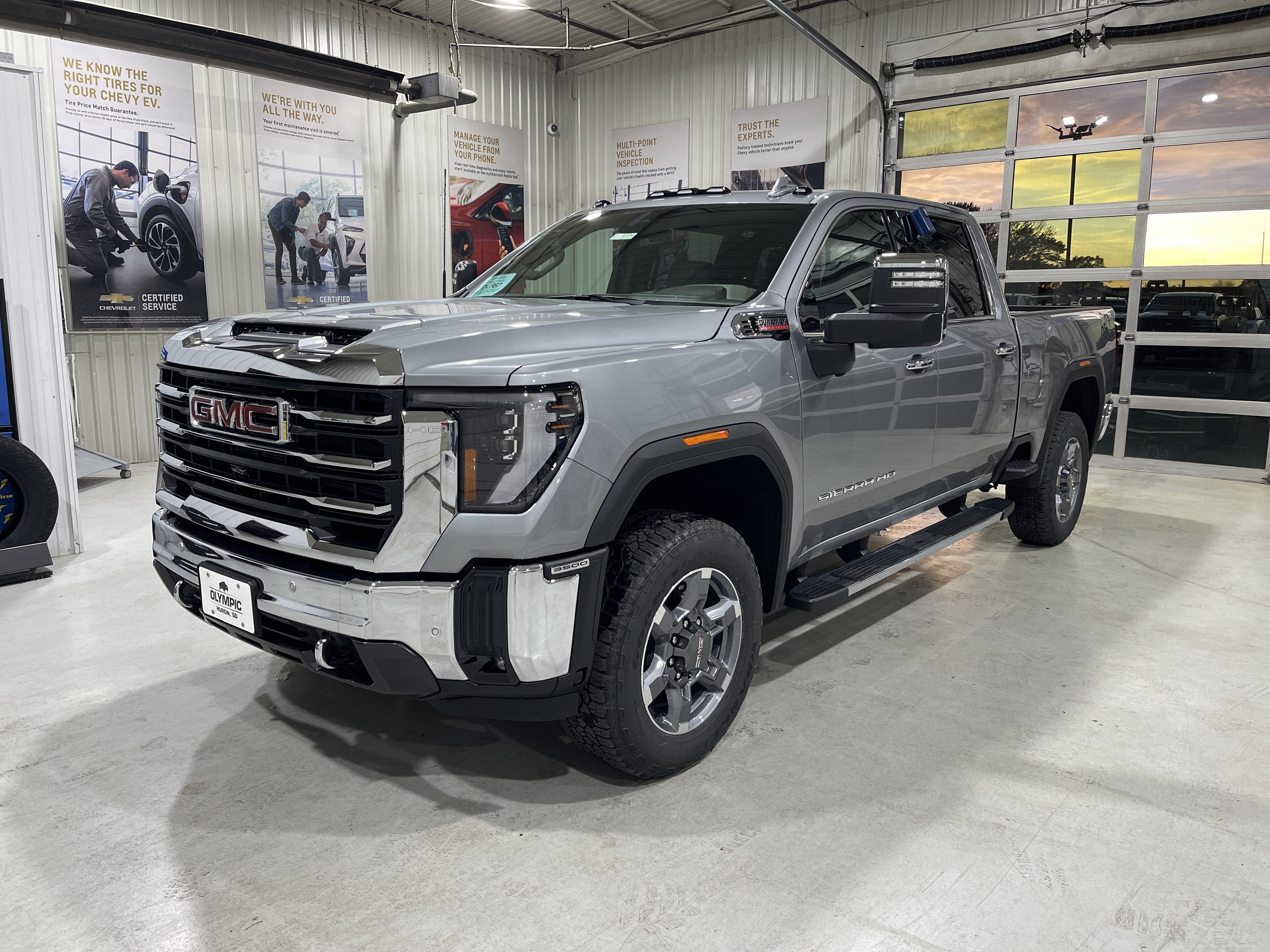 2026 GMC Sierra 3500 HD SLT