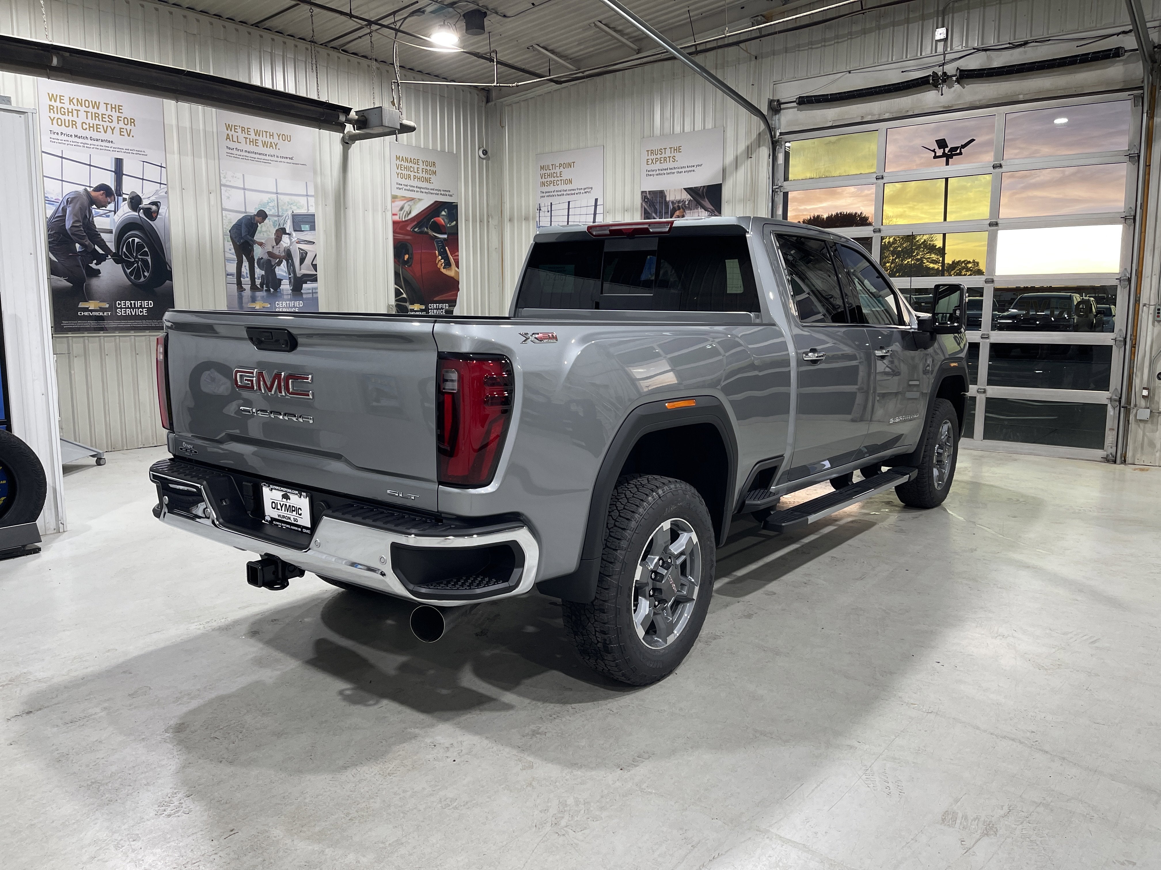 2026 GMC Sierra 3500 HD SLT