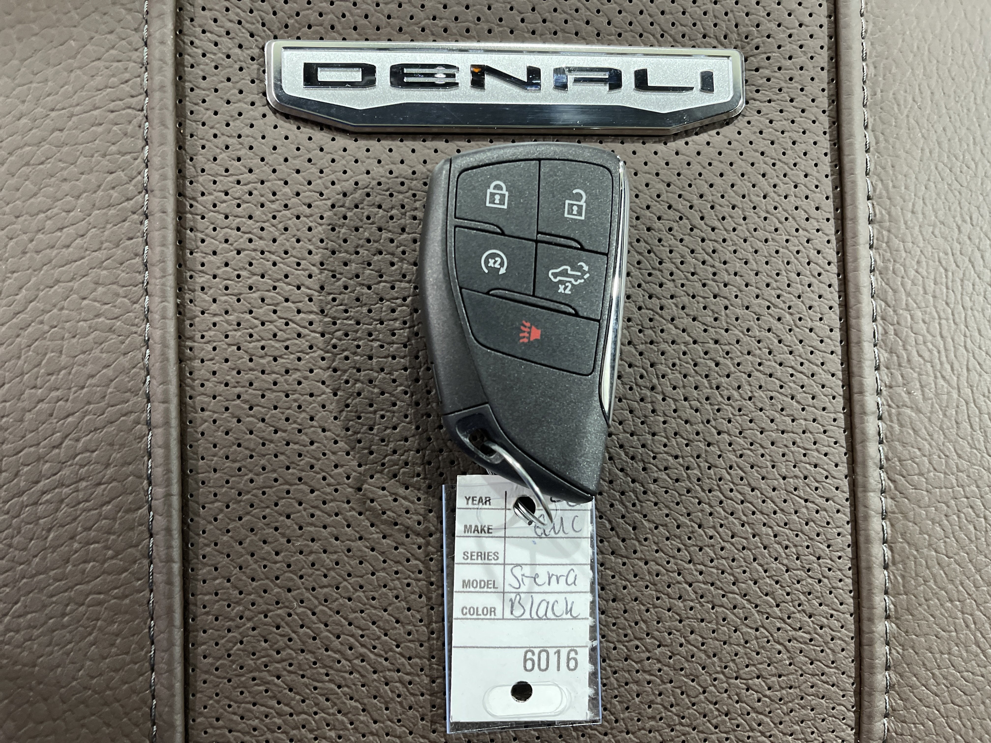 2026 GMC Sierra 3500 HD Denali