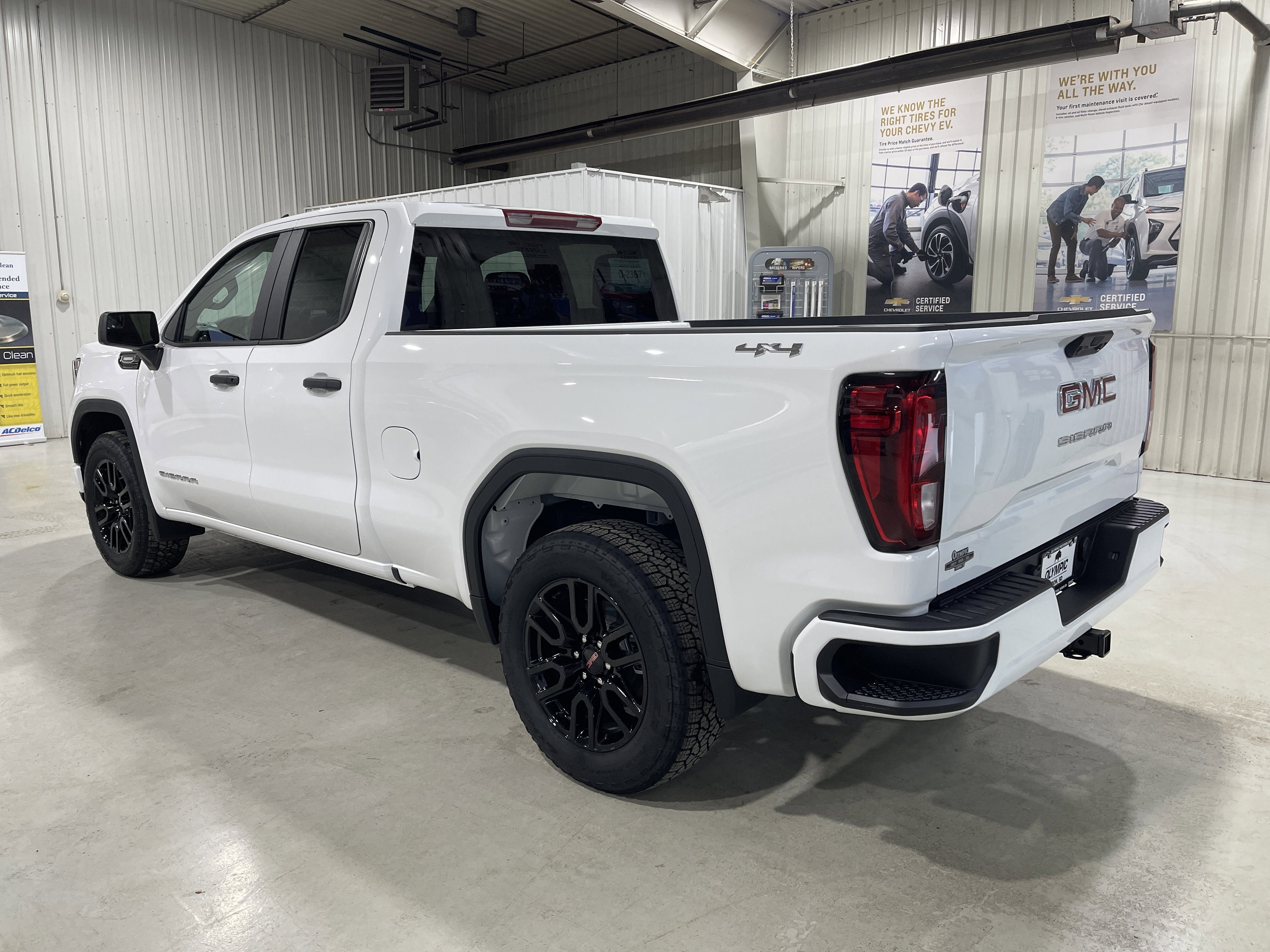 2026 GMC Sierra 1500 Pro