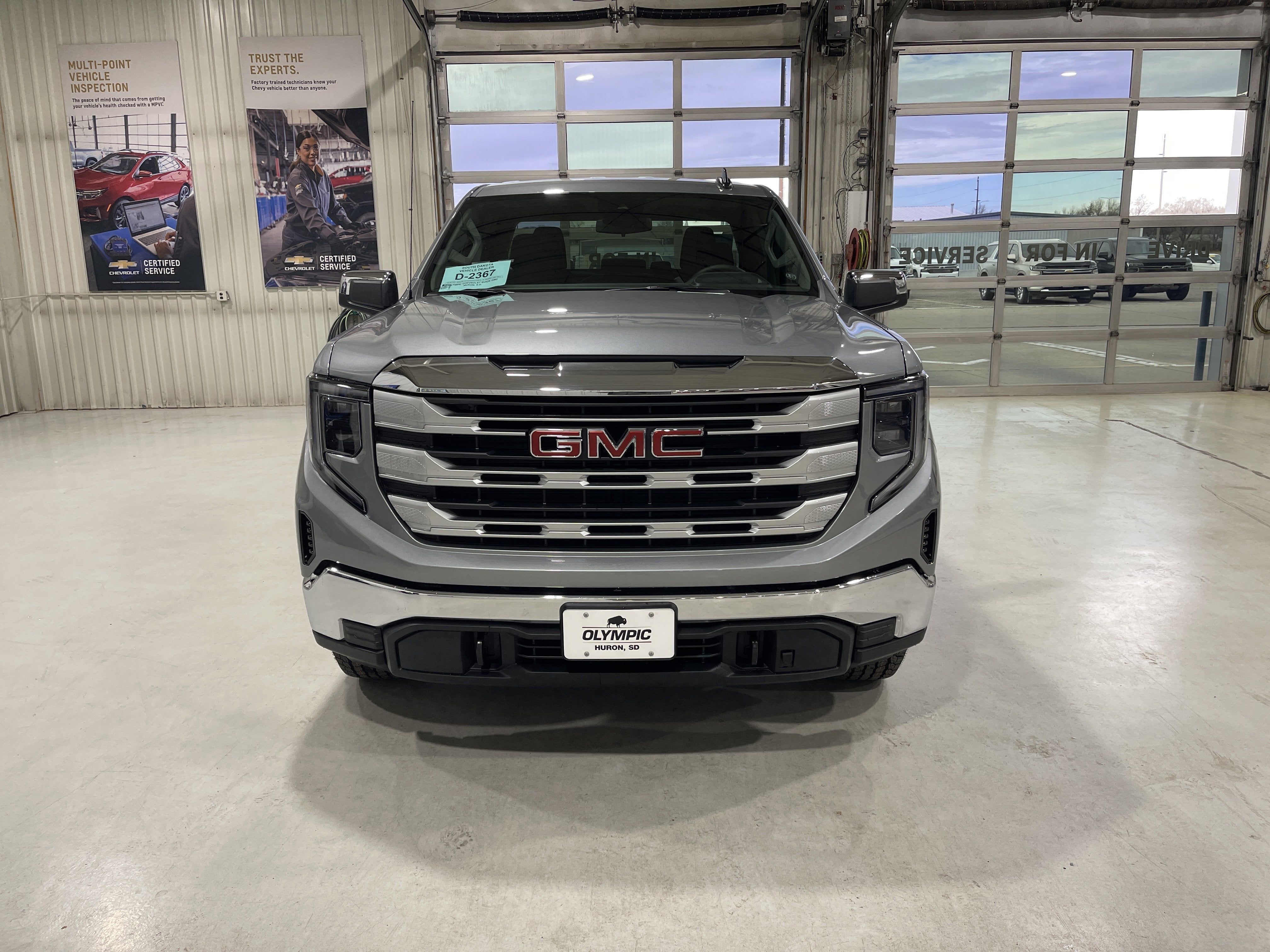 2026 GMC Sierra 1500 SLE