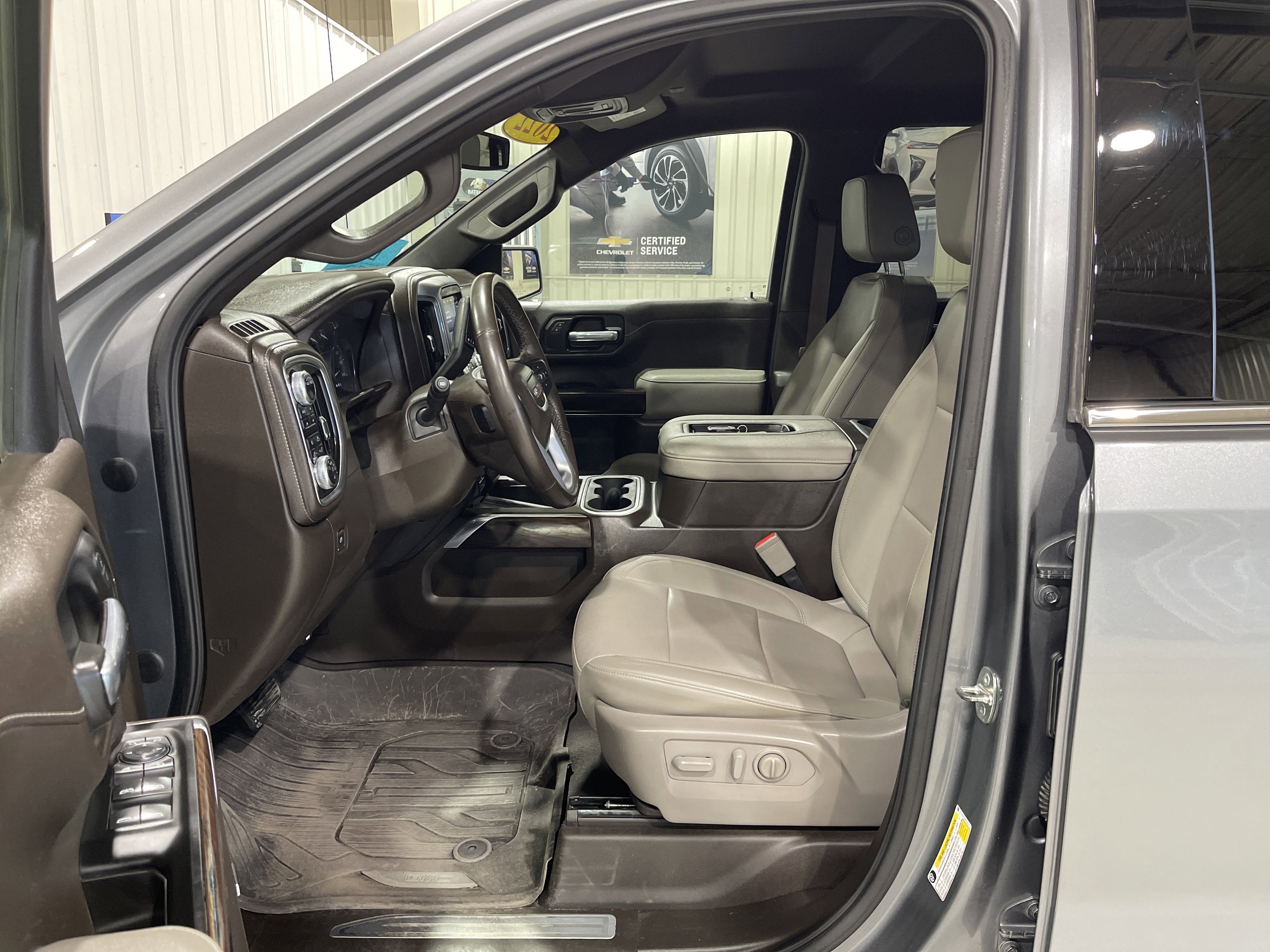 2022 GMC Sierra 1500 Limited SLT