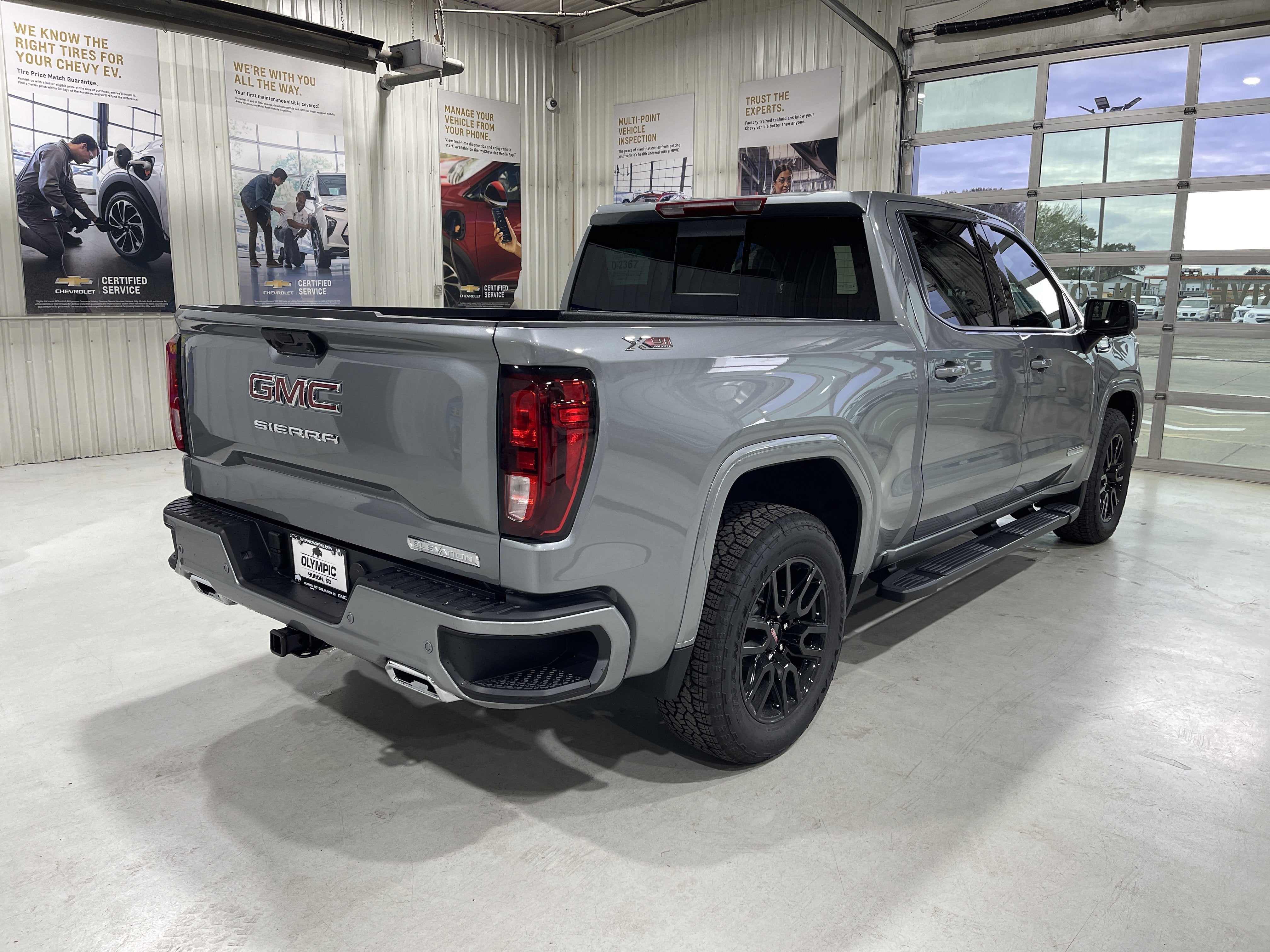 2026 GMC Sierra 1500 Elevation