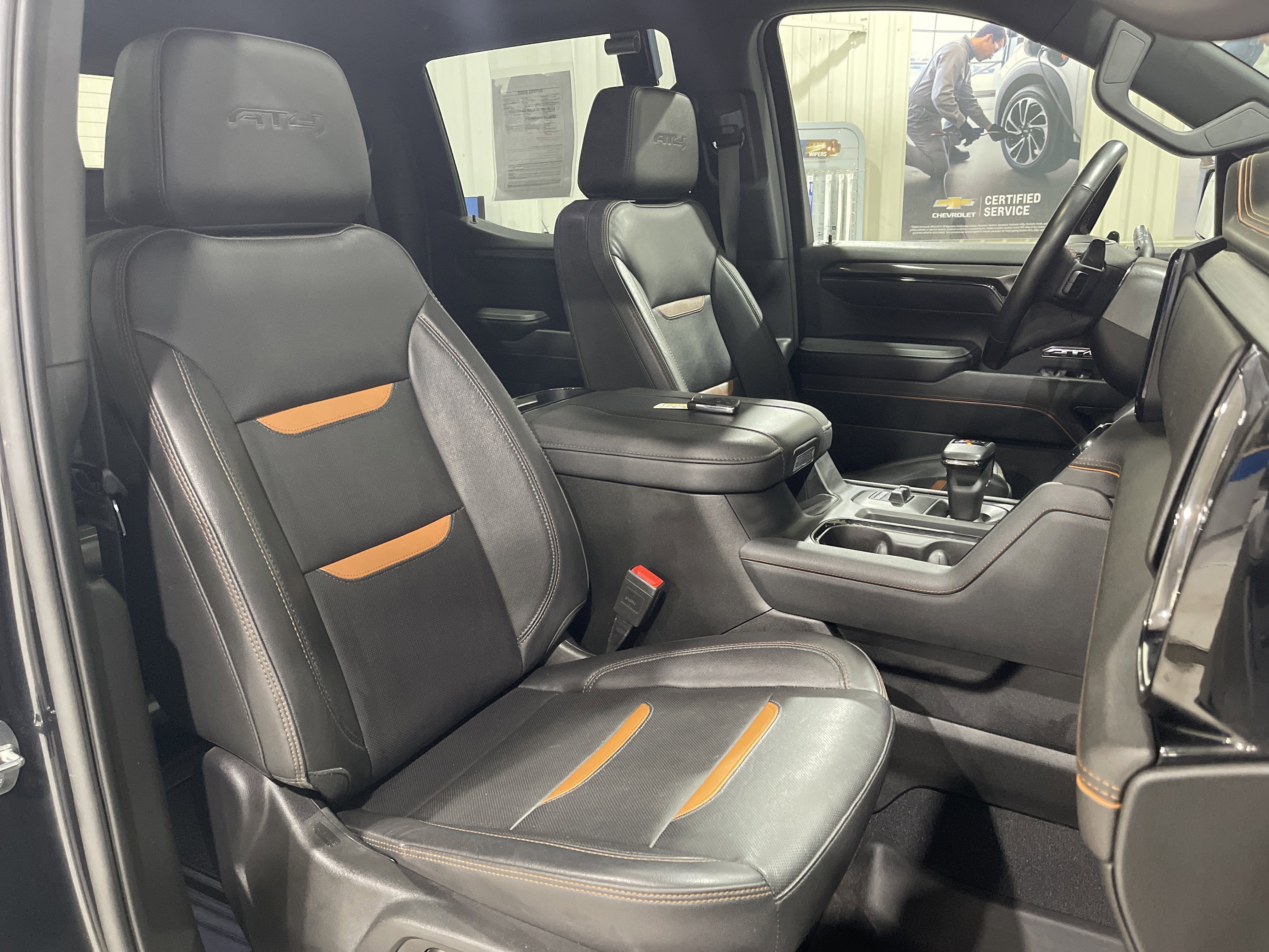 2023 GMC Sierra 1500 AT4