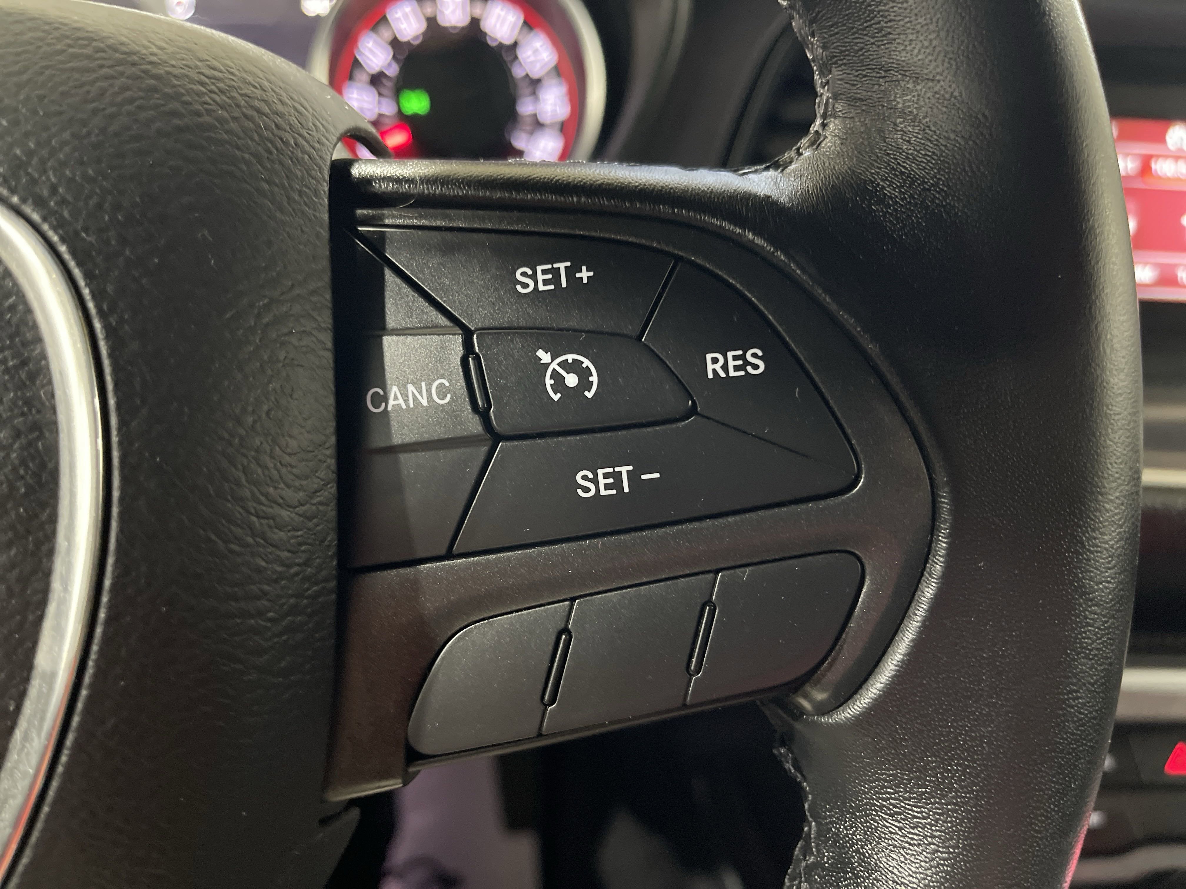 2017 Dodge Challenger R/T