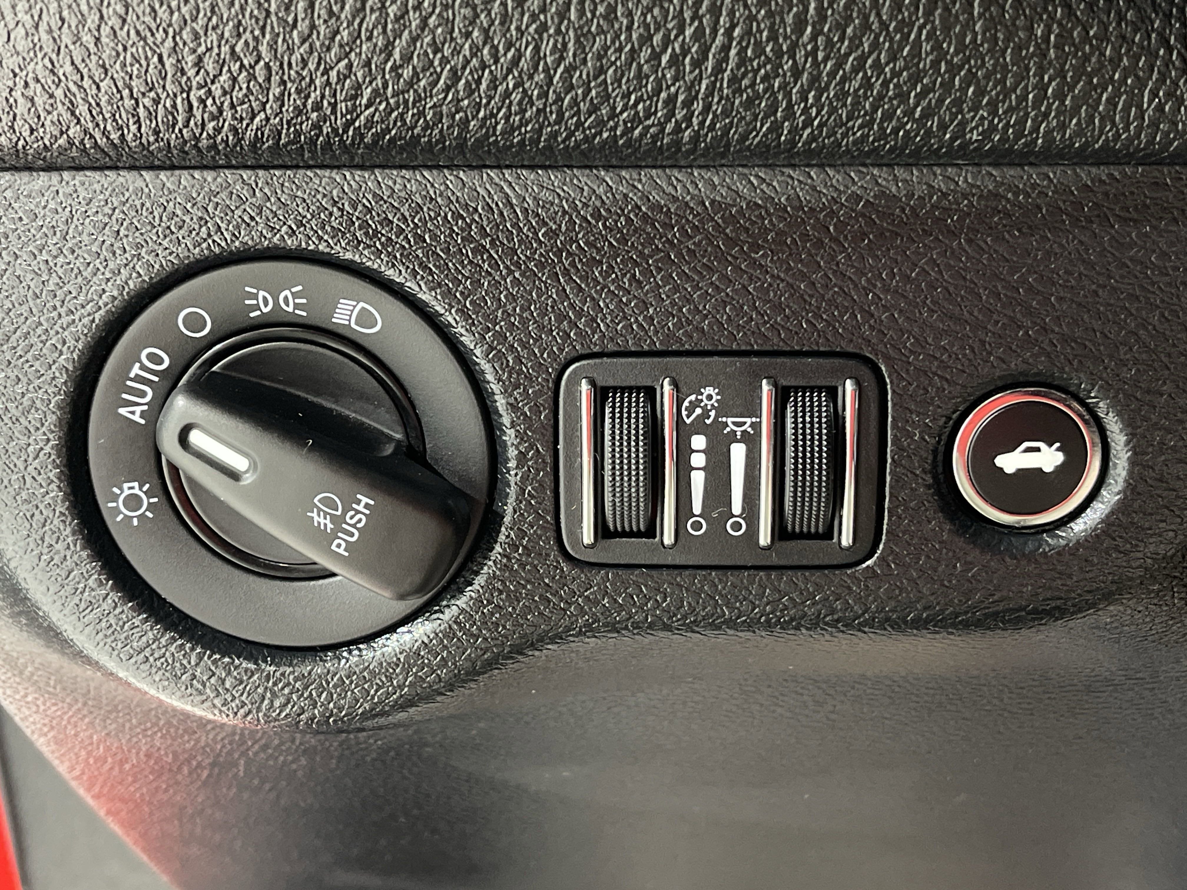 2017 Dodge Challenger R/T