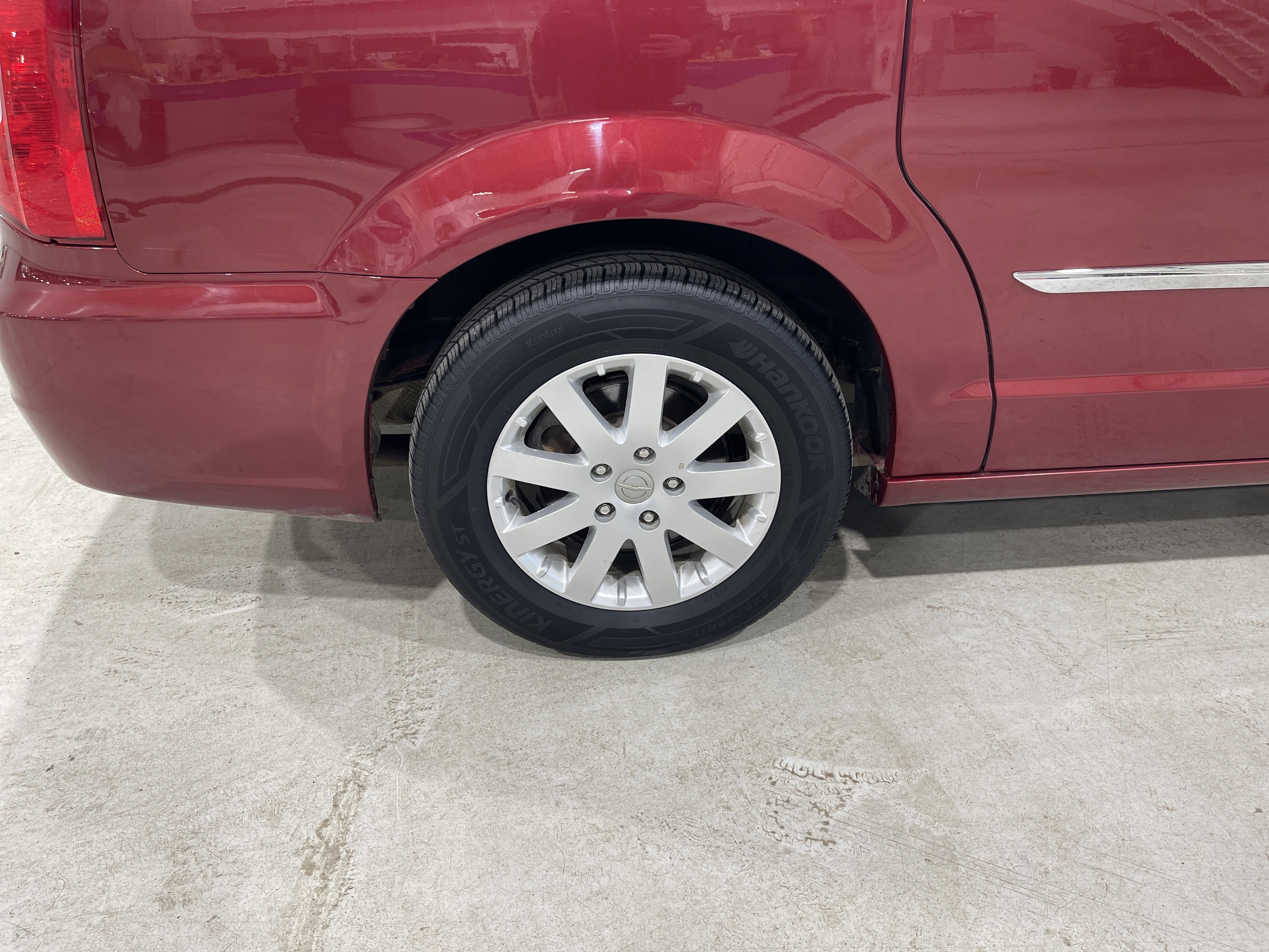 2014 Chrysler Town & Country Touring