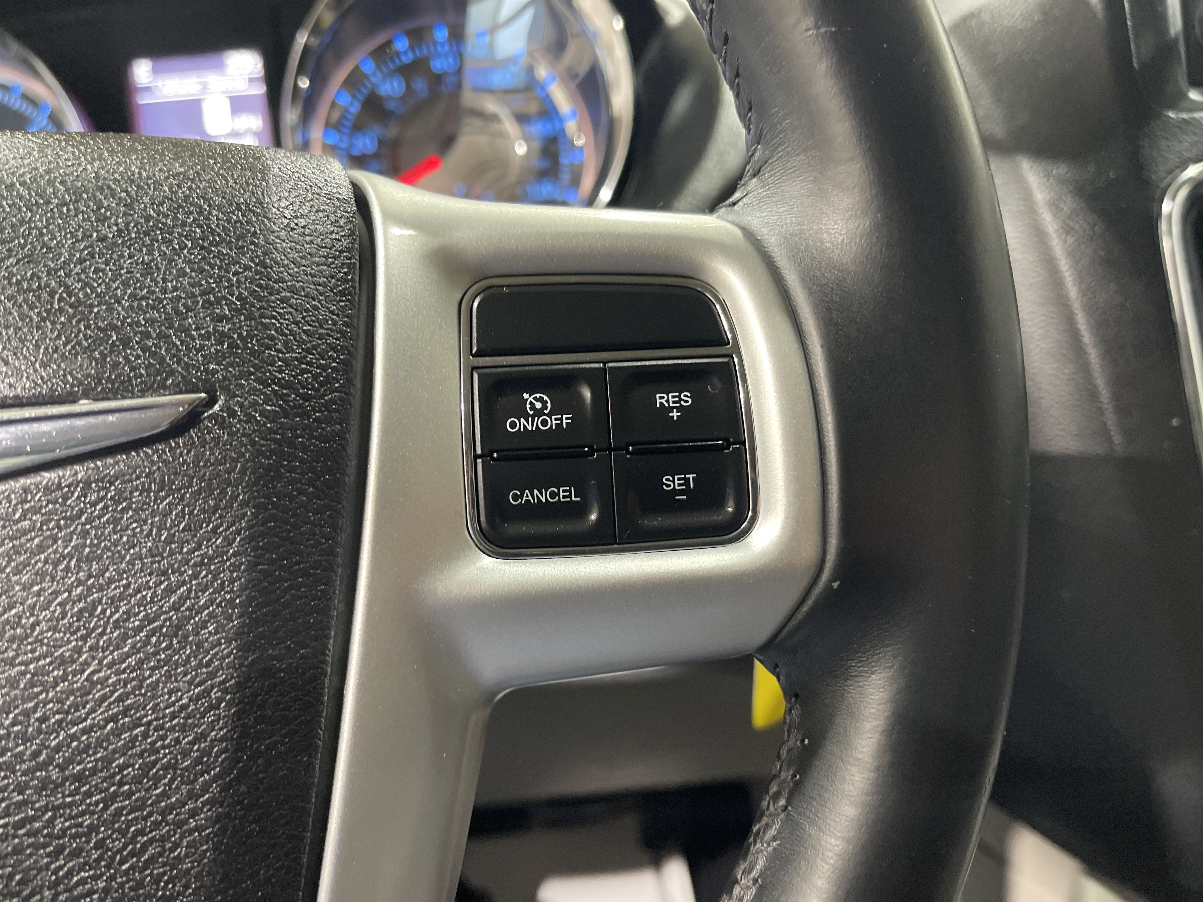 2014 Chrysler Town & Country Touring