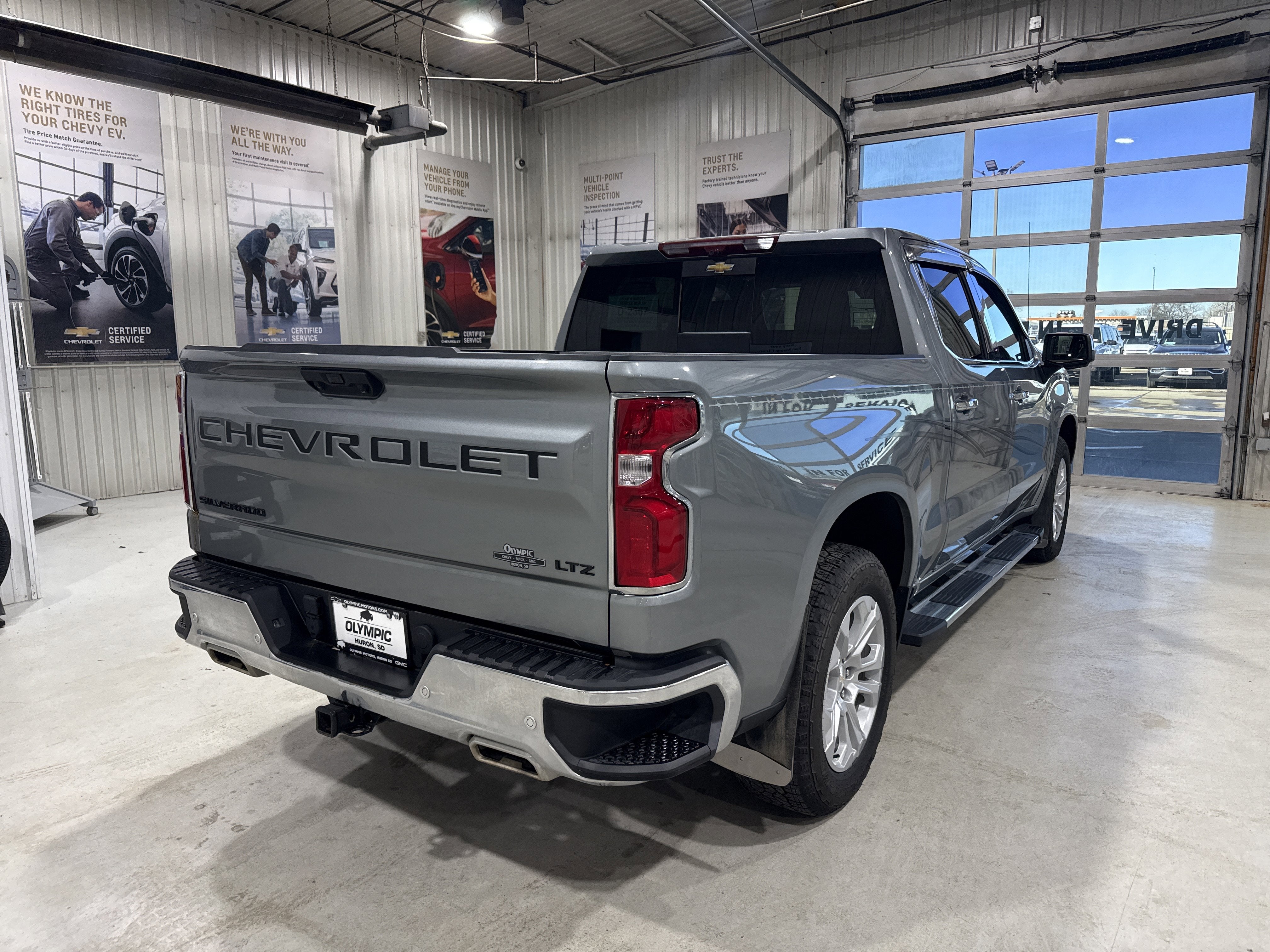 2024 Chevrolet Silverado 1500 LTZ