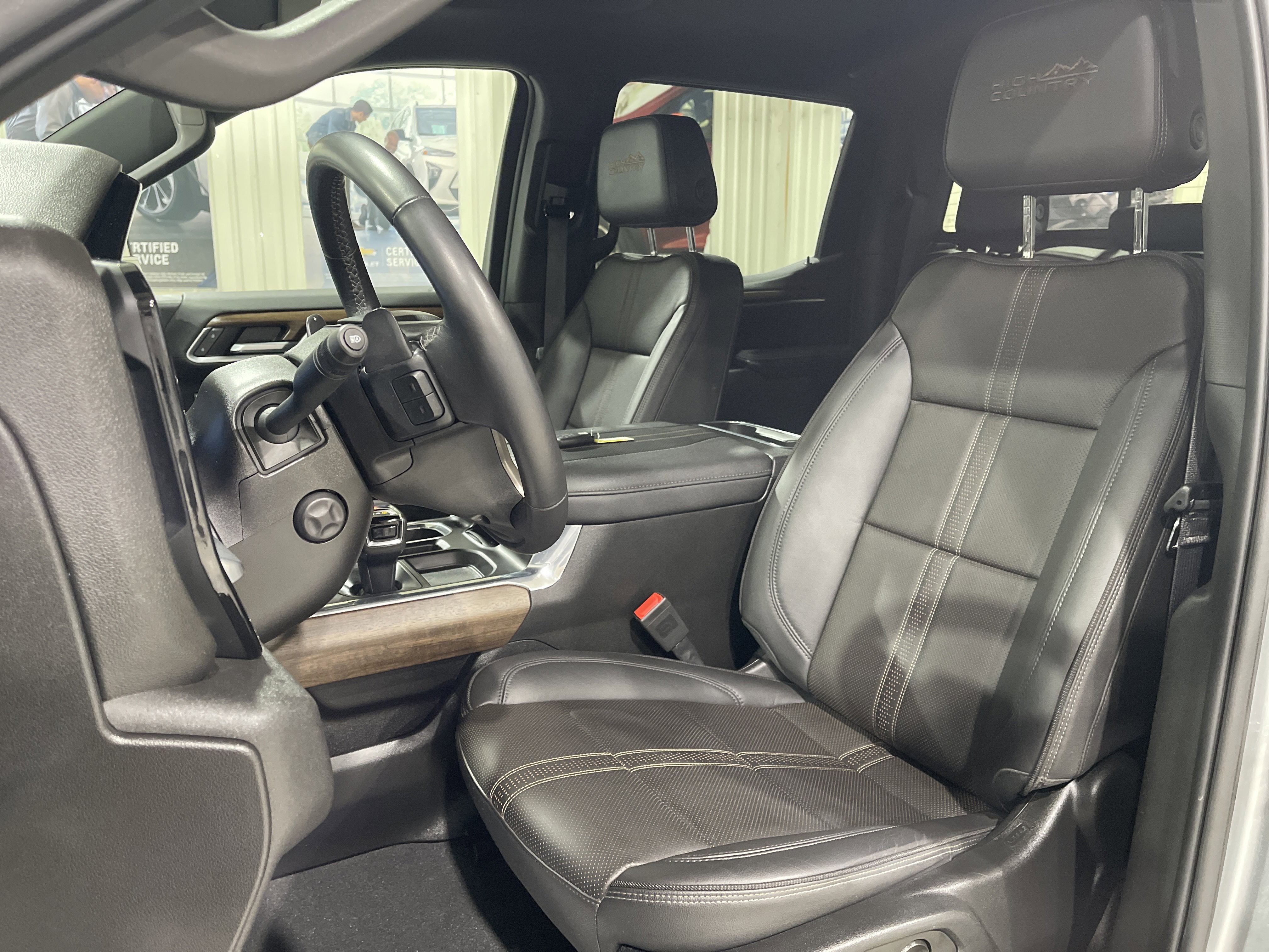 2023 Chevrolet Silverado 1500 High Country