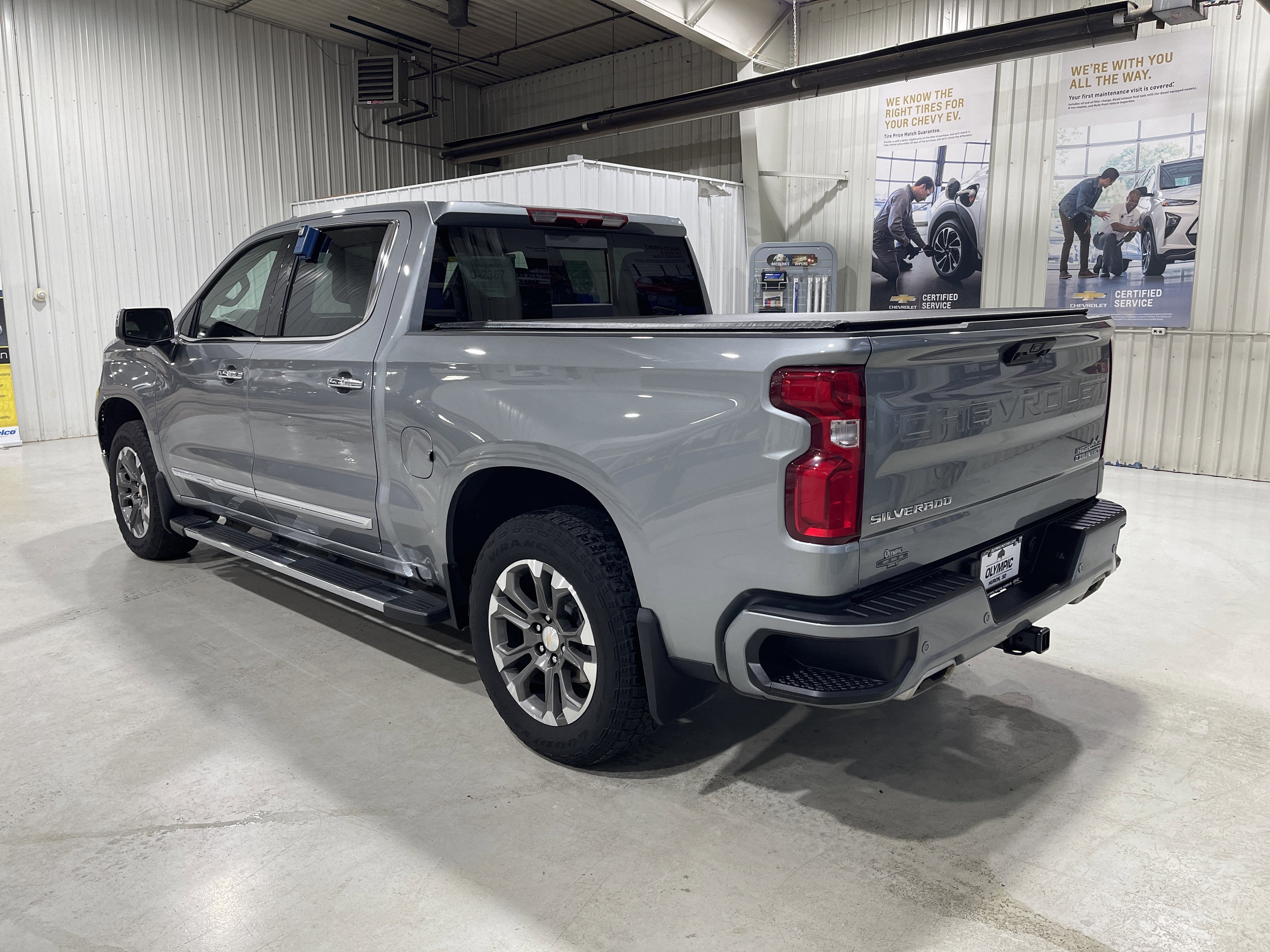 2023 Chevrolet Silverado 1500 High Country