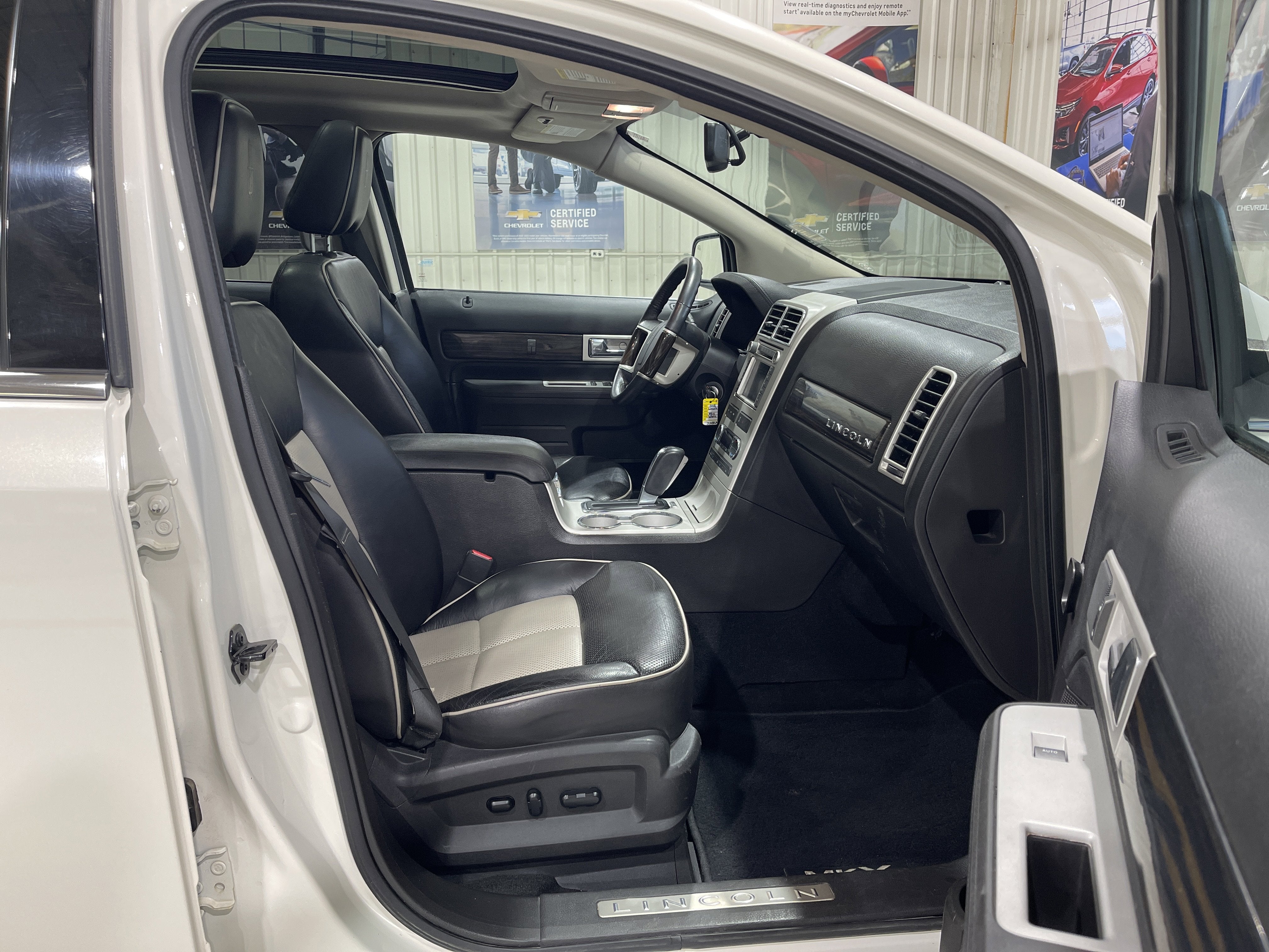 2008 Lincoln MKX BASE