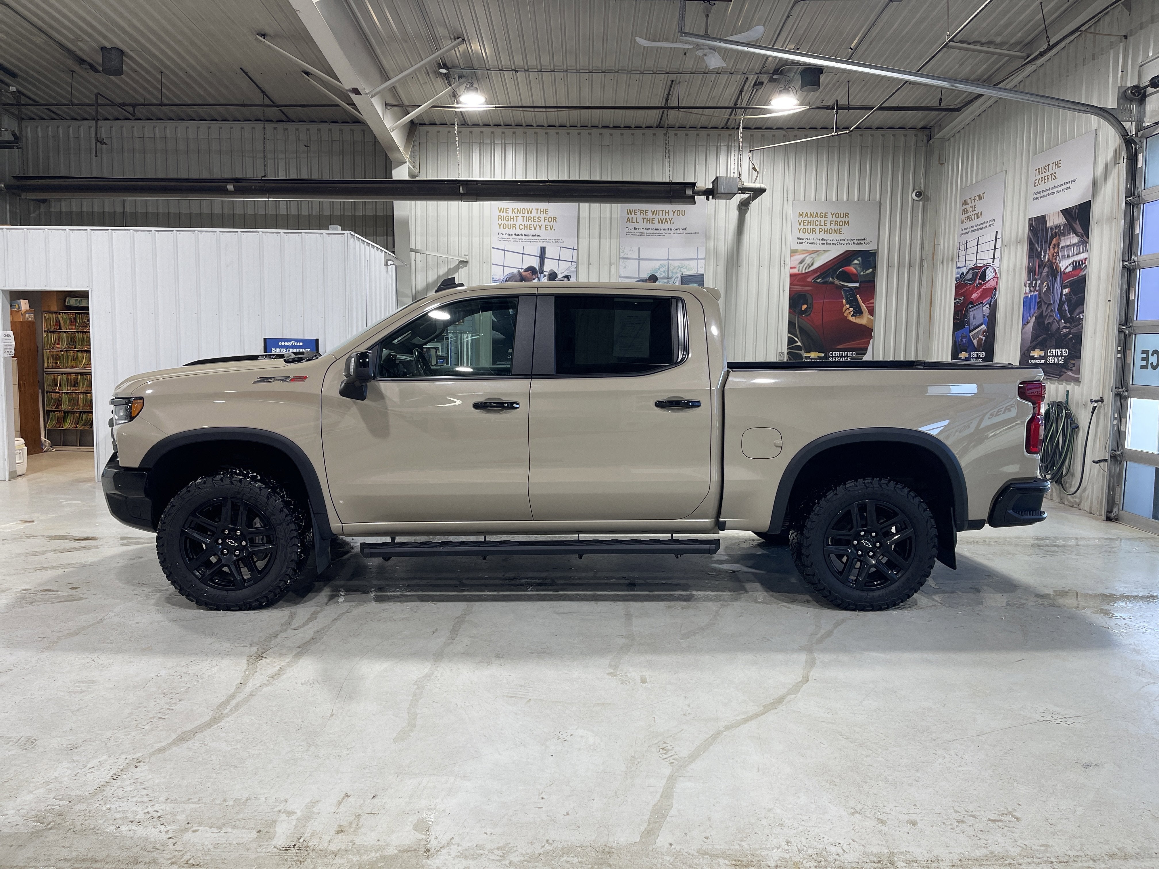 2022 Chevrolet Silverado 1500 ZR2