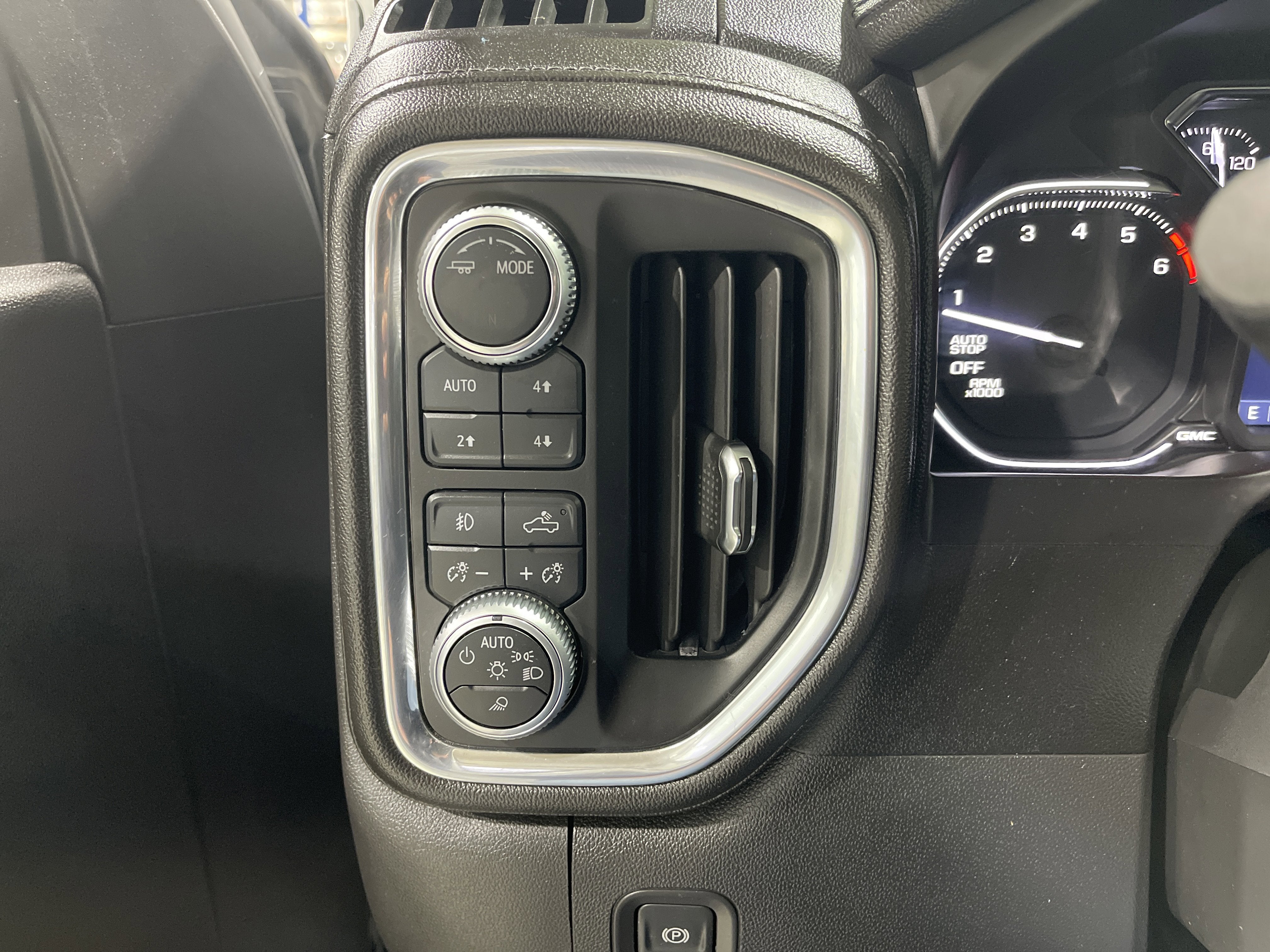 2020 GMC Sierra 1500 Elevation