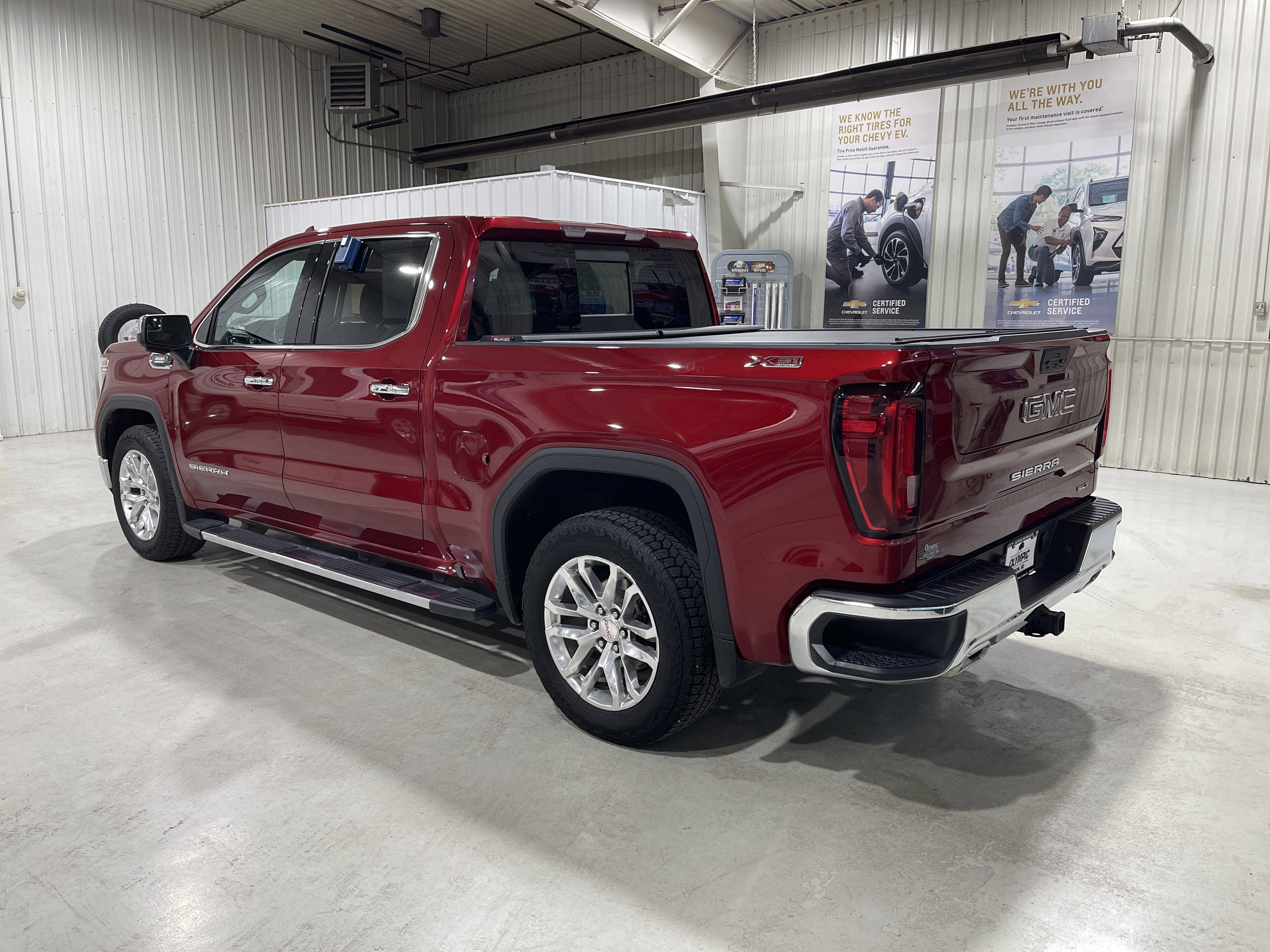 2021 GMC Sierra 1500 SLT