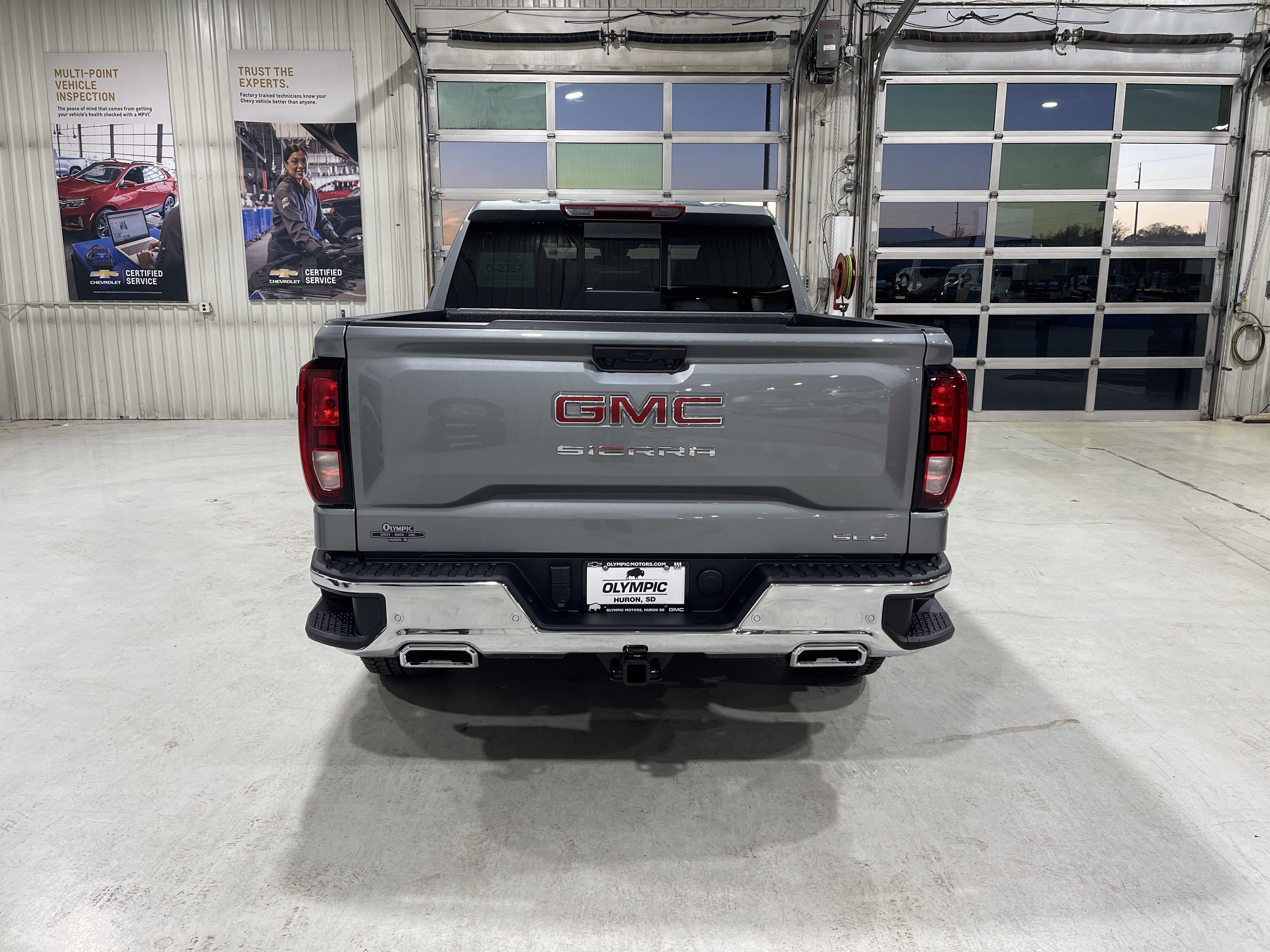 2026 GMC Sierra 1500 SLE