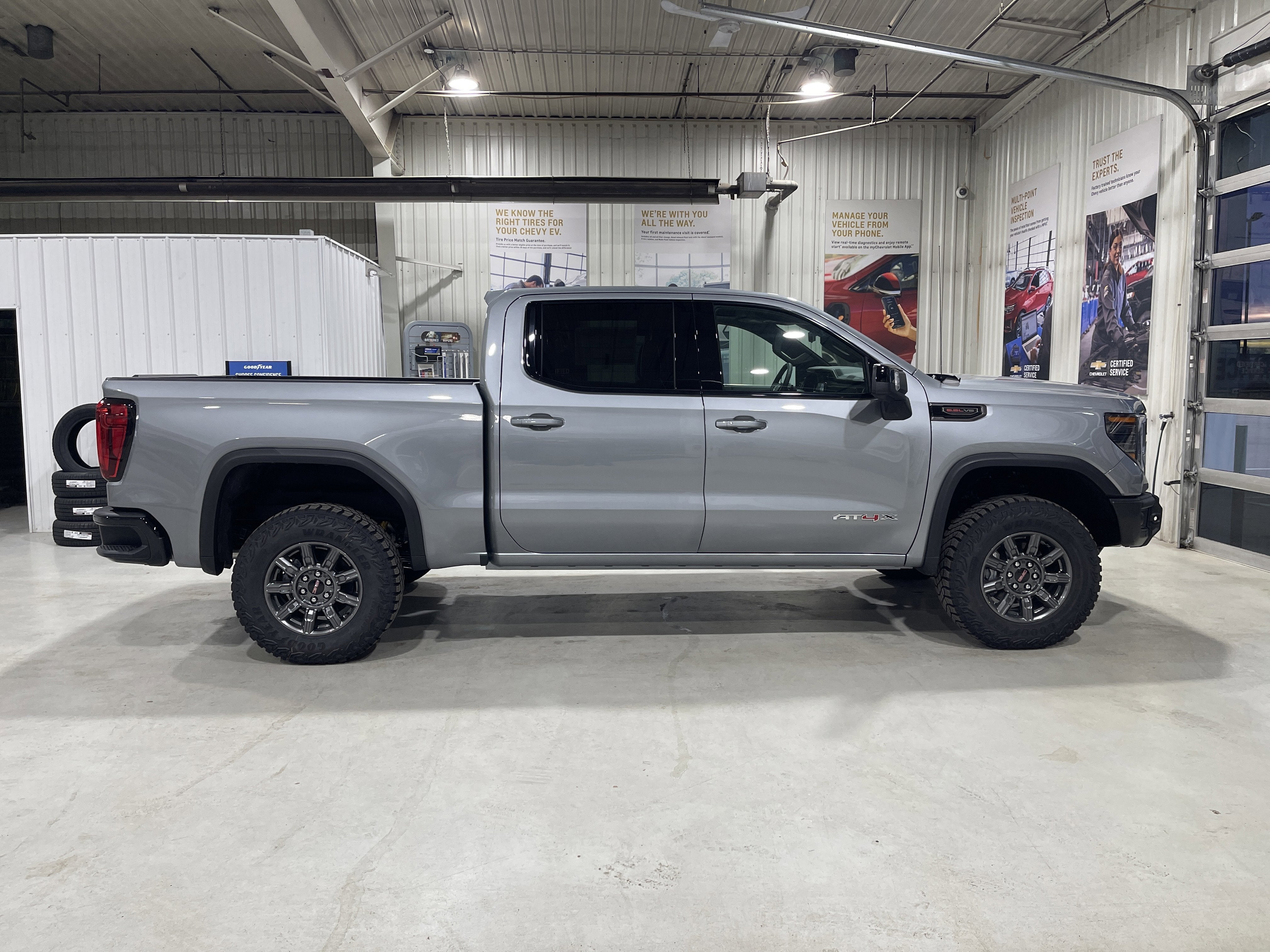 2026 GMC Sierra 1500 AT4X