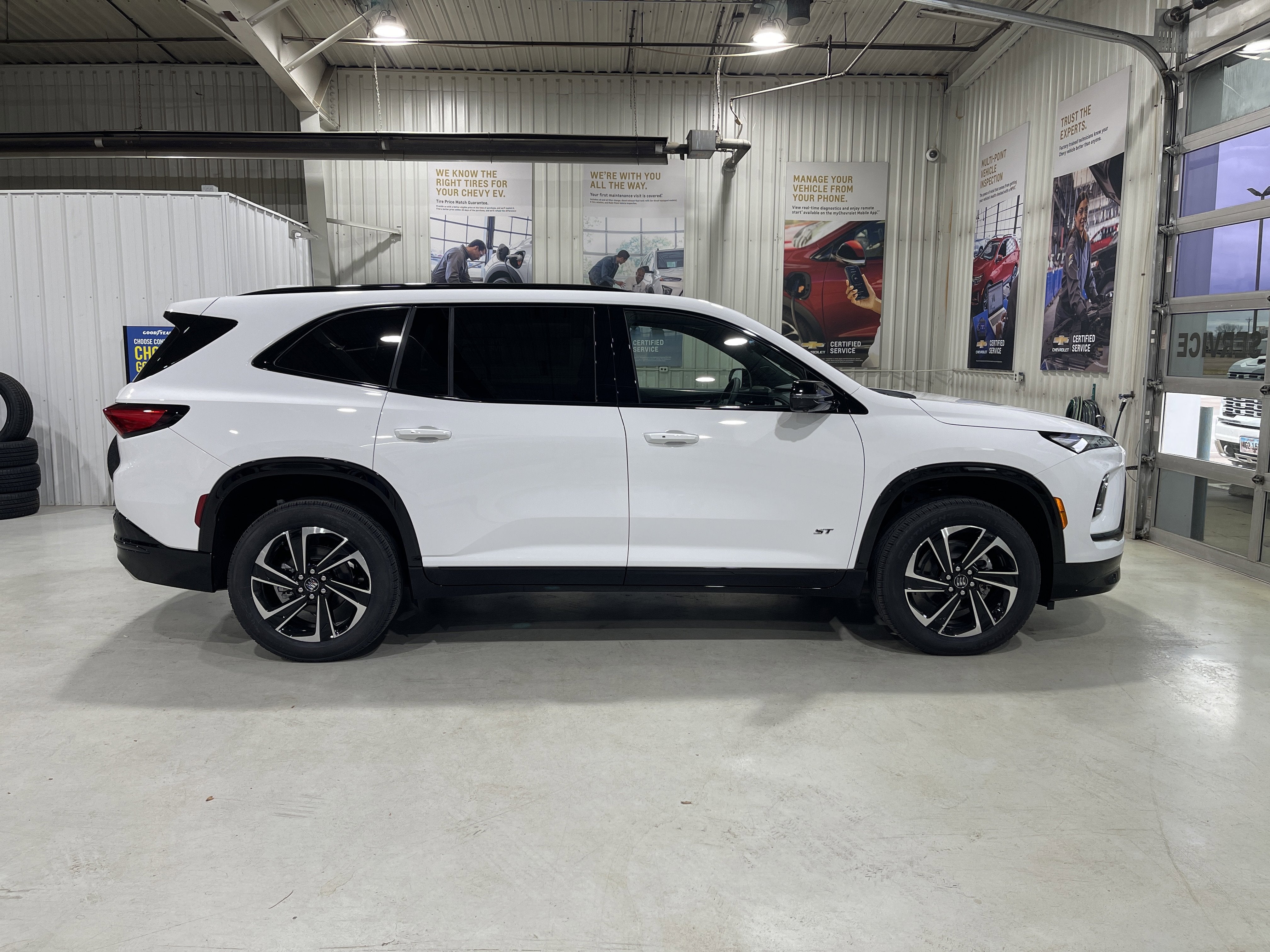 2026 Buick Enclave Sport Touring