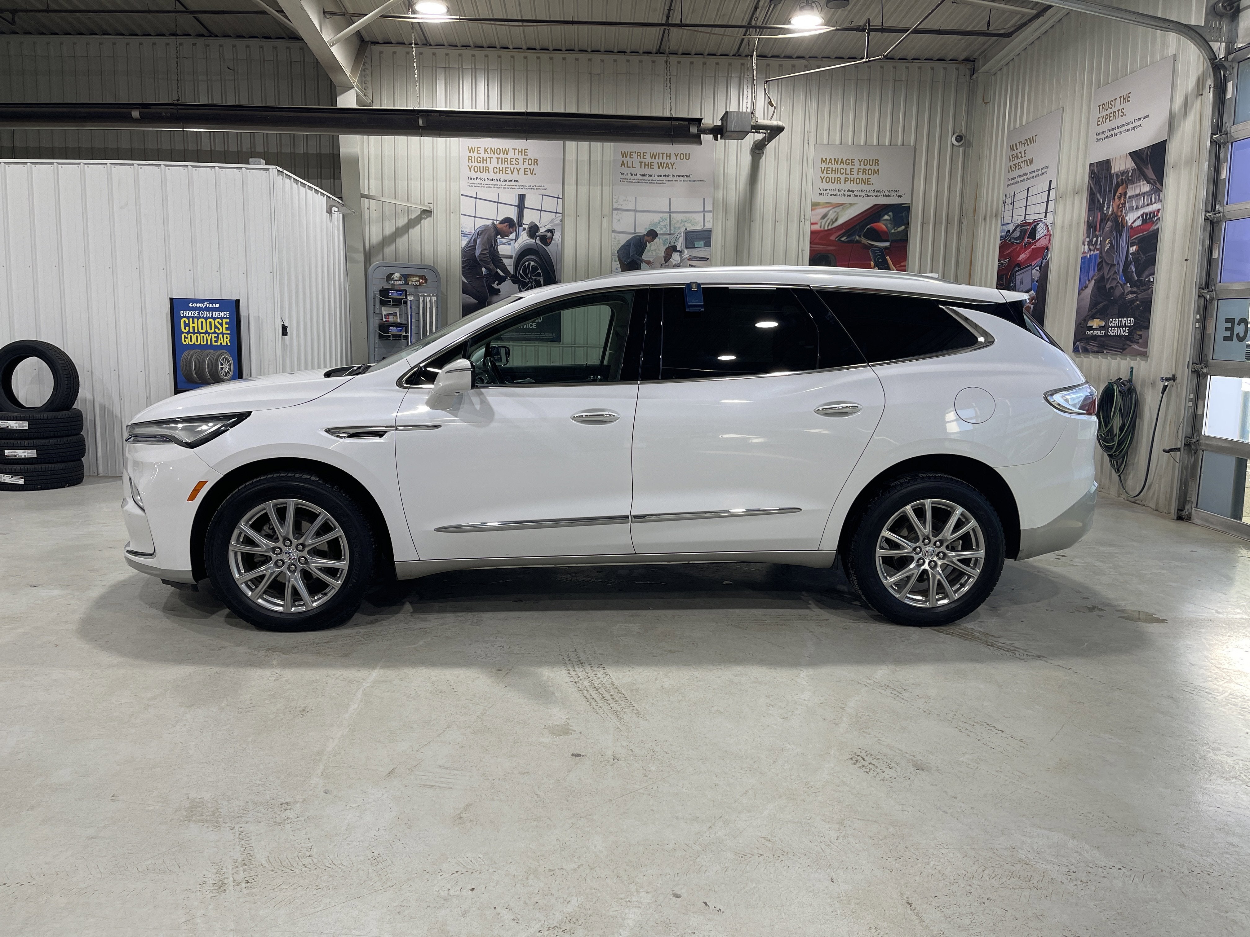 2023 Buick Enclave Premium