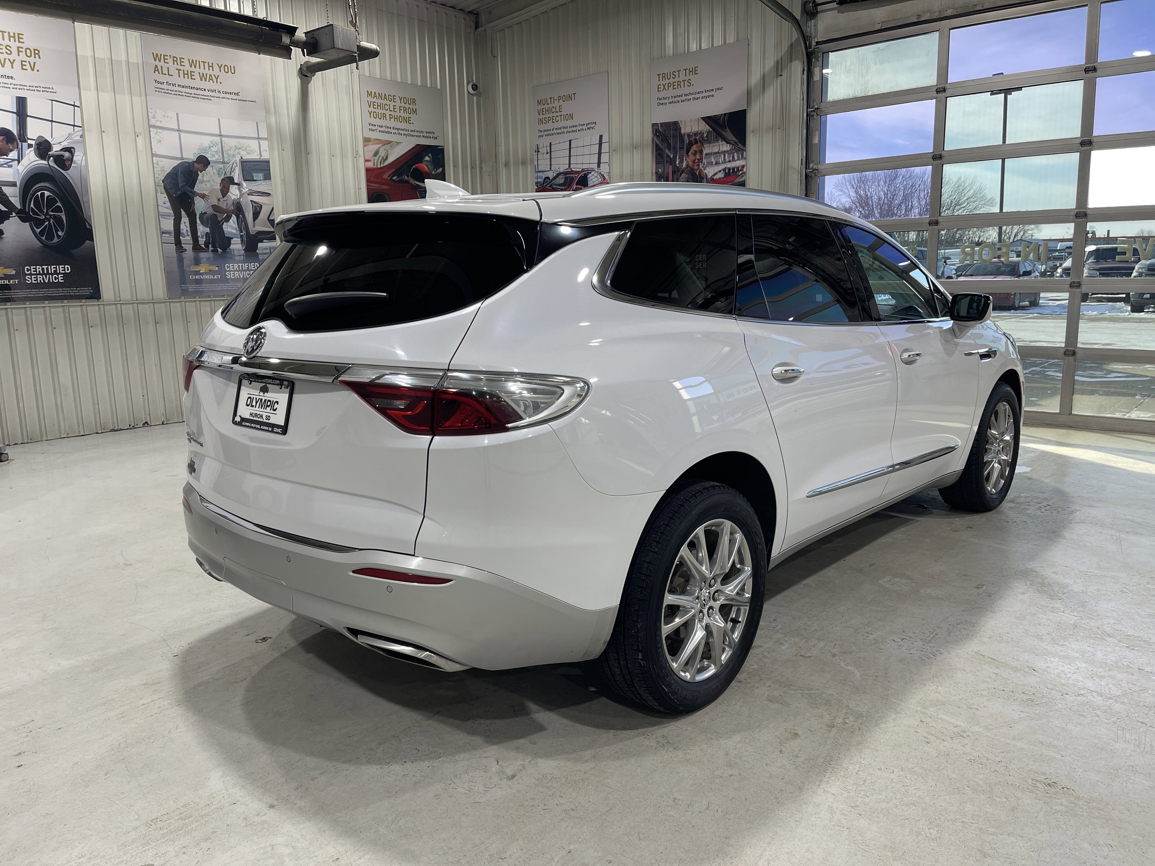 2023 Buick Enclave Premium