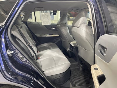 2022 Toyota Venza LE