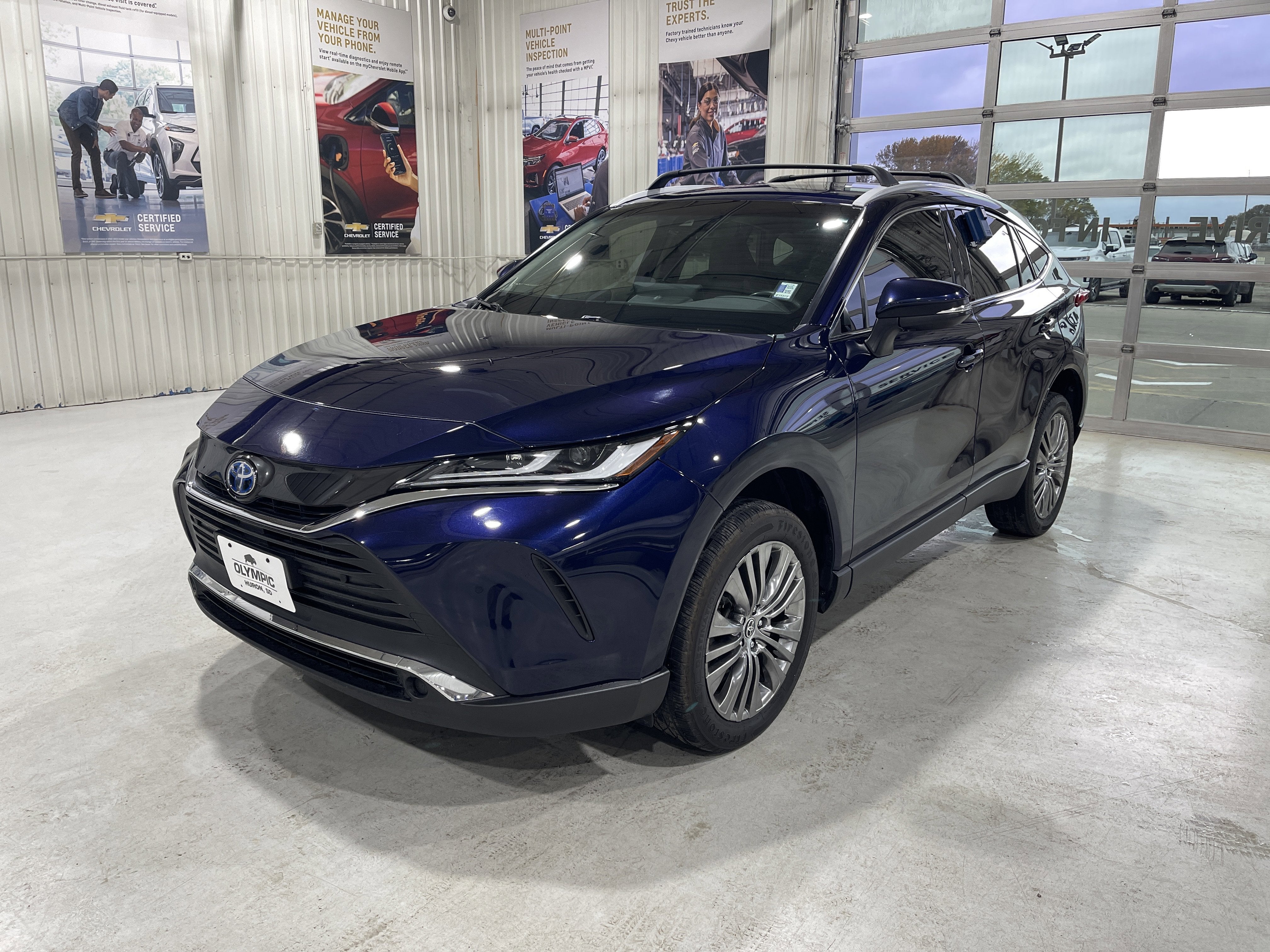 2022 Toyota Venza LE