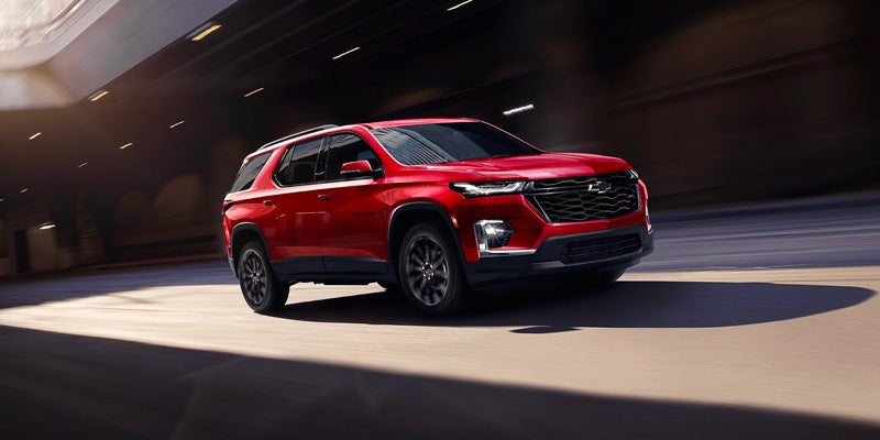 Red 2023 Chevrolet Traverse